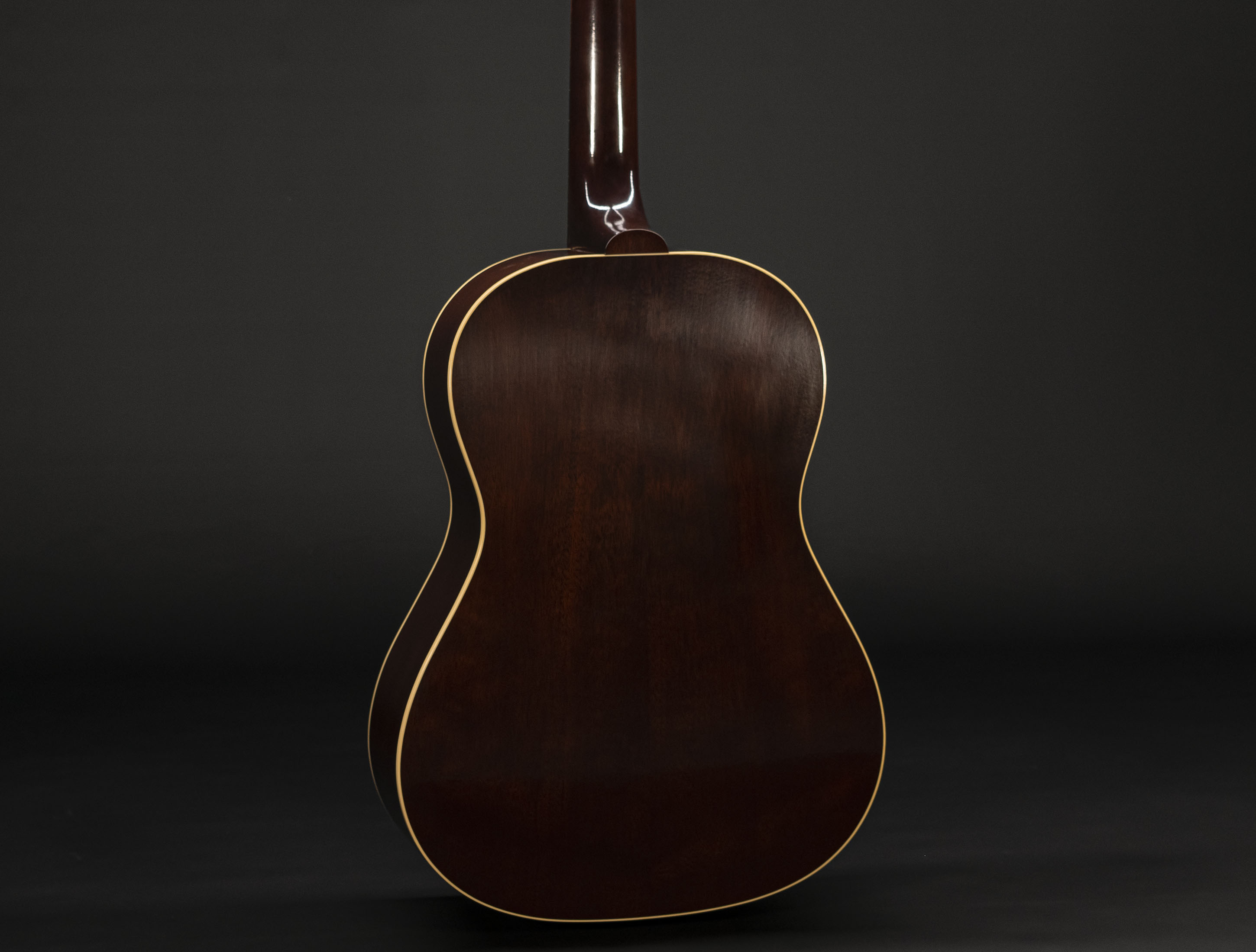 Show gallery (24 images) a133385 gibson-lg-2-1942-banner-vintage-sunburst