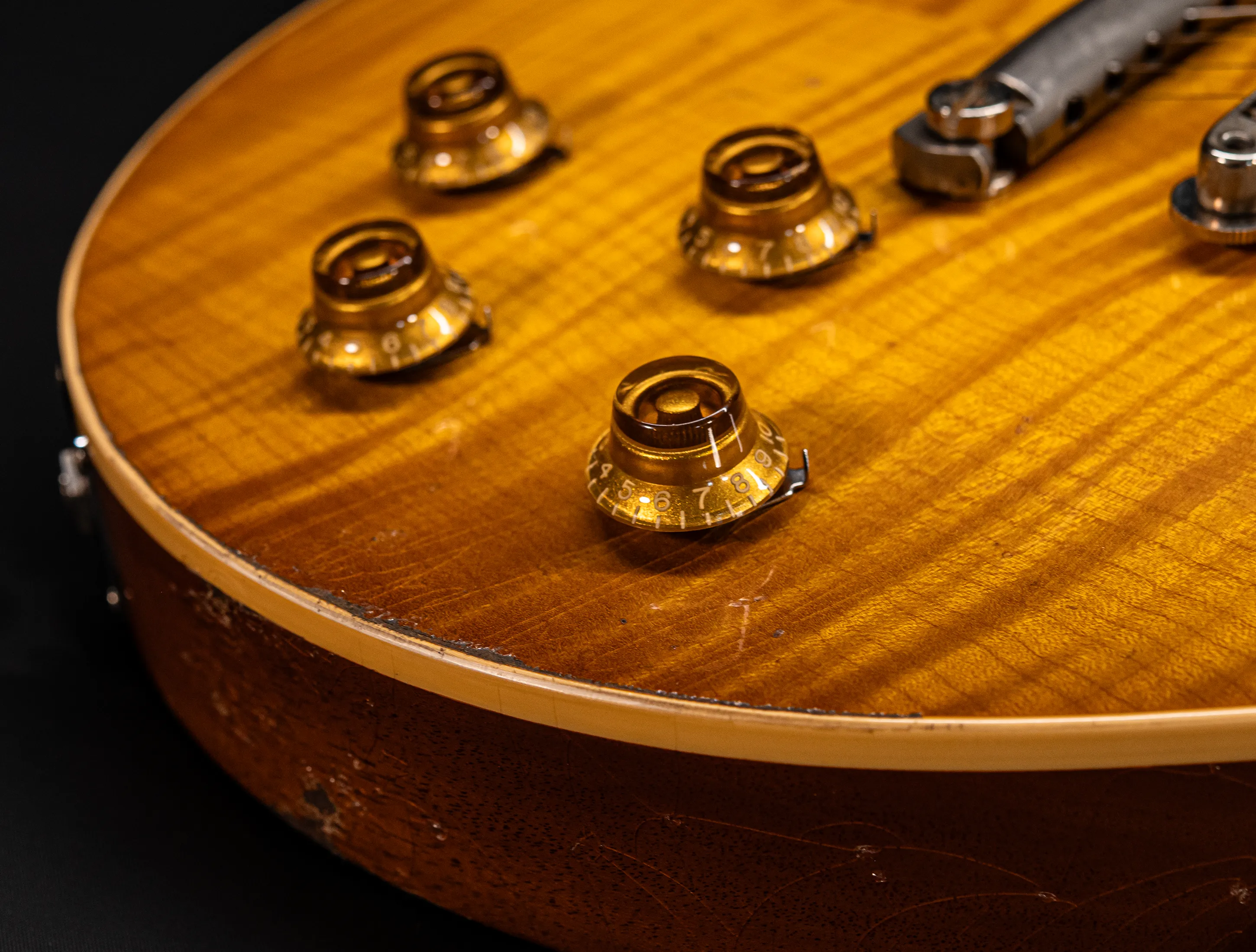 Show gallery (36 images) a163136 Gibson Les Paul 1959 Double Black Murphy LAB R9 Authentic Heavy Aged - Butterscotch