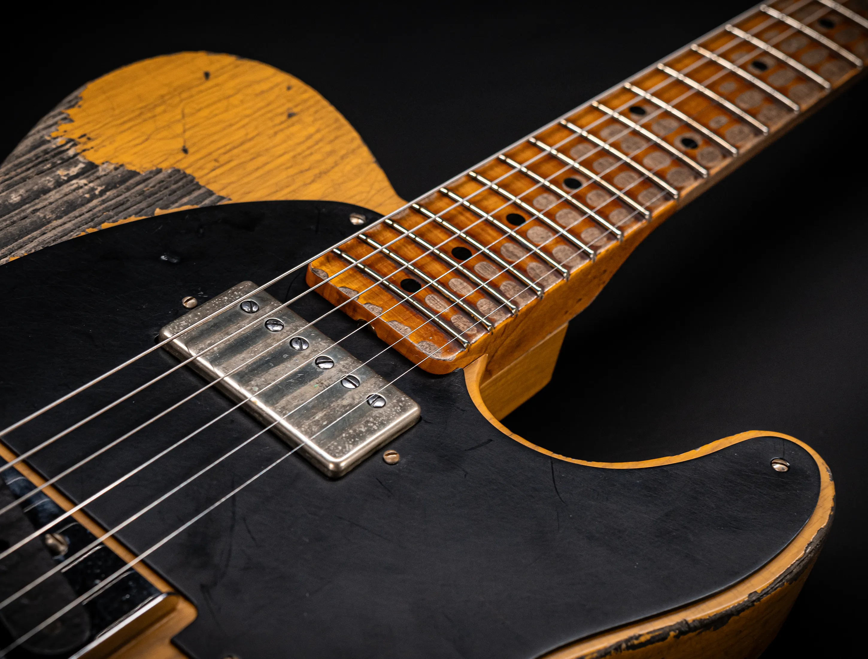 Fender MBD II 1952 Humbucker Telecaster Super Heavy Relic 1pc. Ash Body - Butterscotch Blonde
