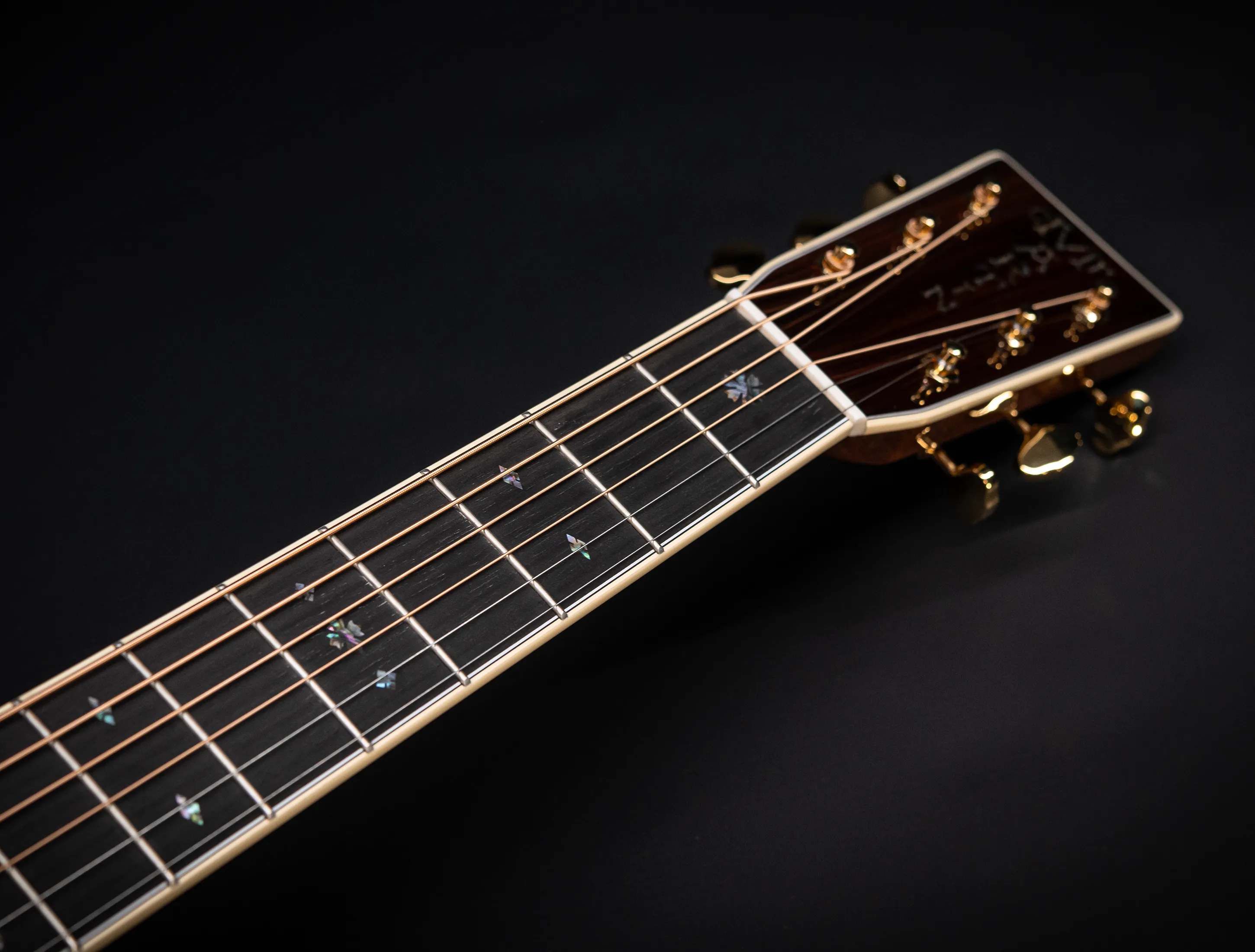 a172432 Martin D-42 Standard Refresh NEW 2025 Musikhaus-Hermann