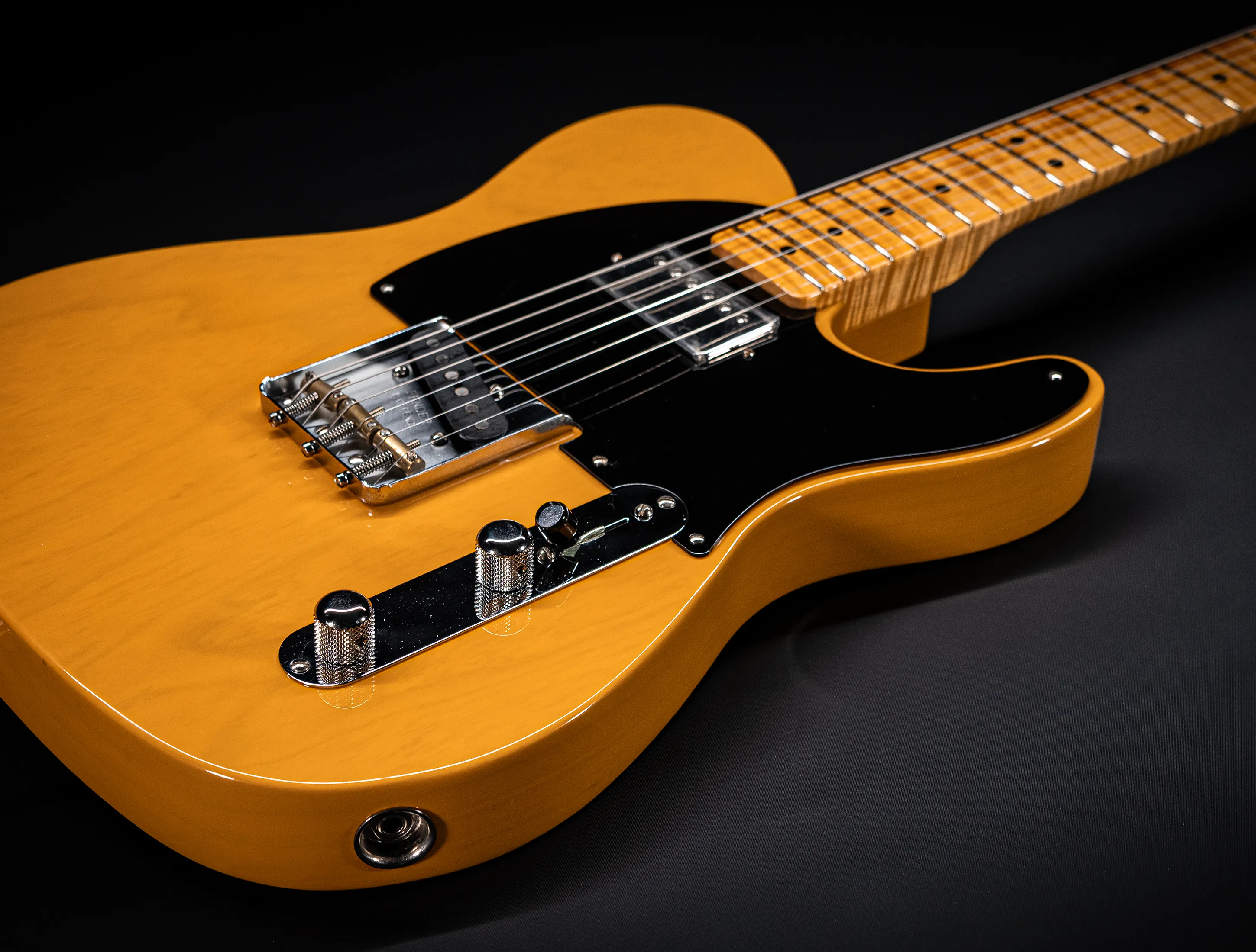 Fender MBD 1952 Humbucker Telecaster GLOSS NOS flame Neck - Butterscotch Blonde