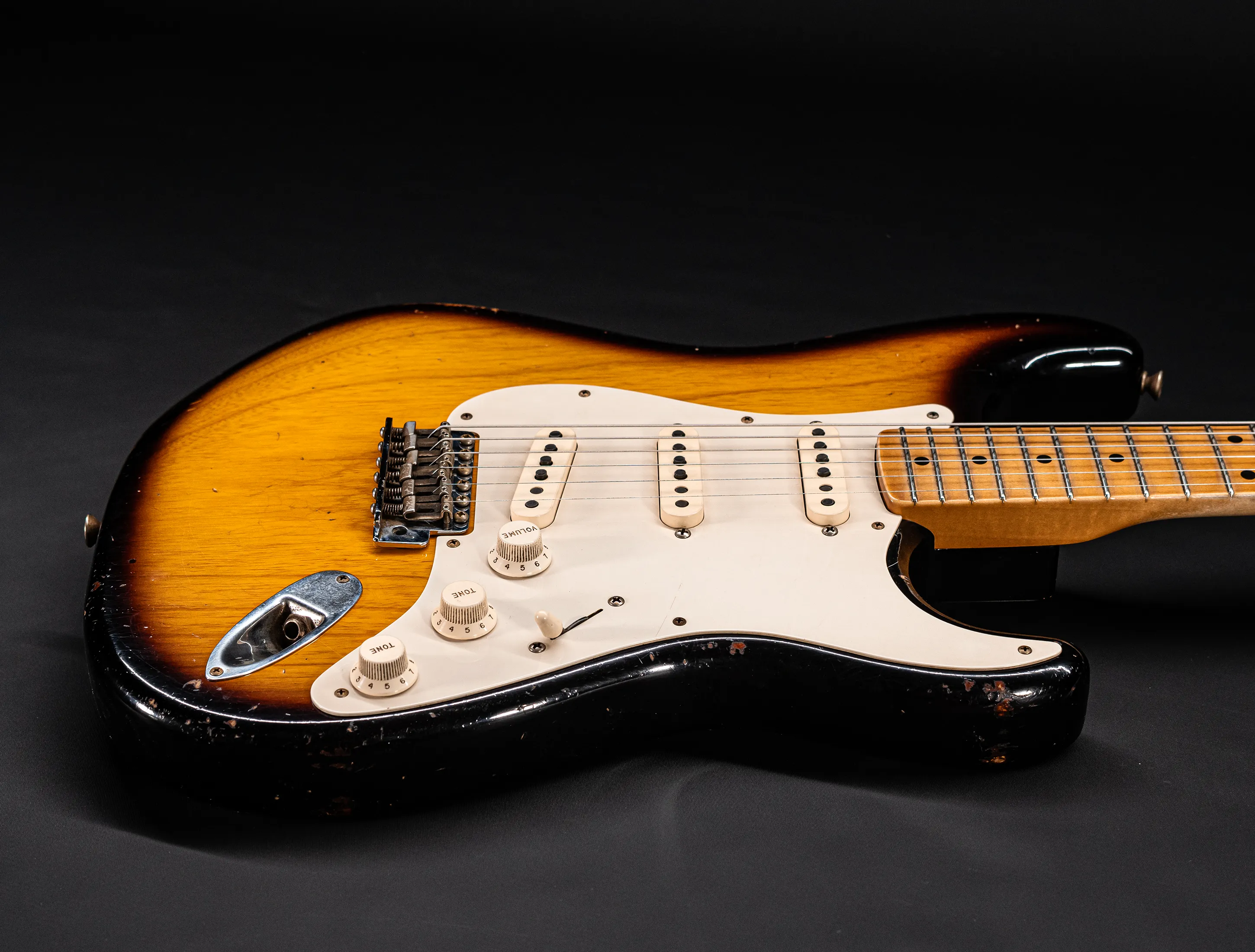 Fender Senior Masterbuilt Todd Krause 1957 Stratocaster Relic 1pc Ash Body - Sunburst
