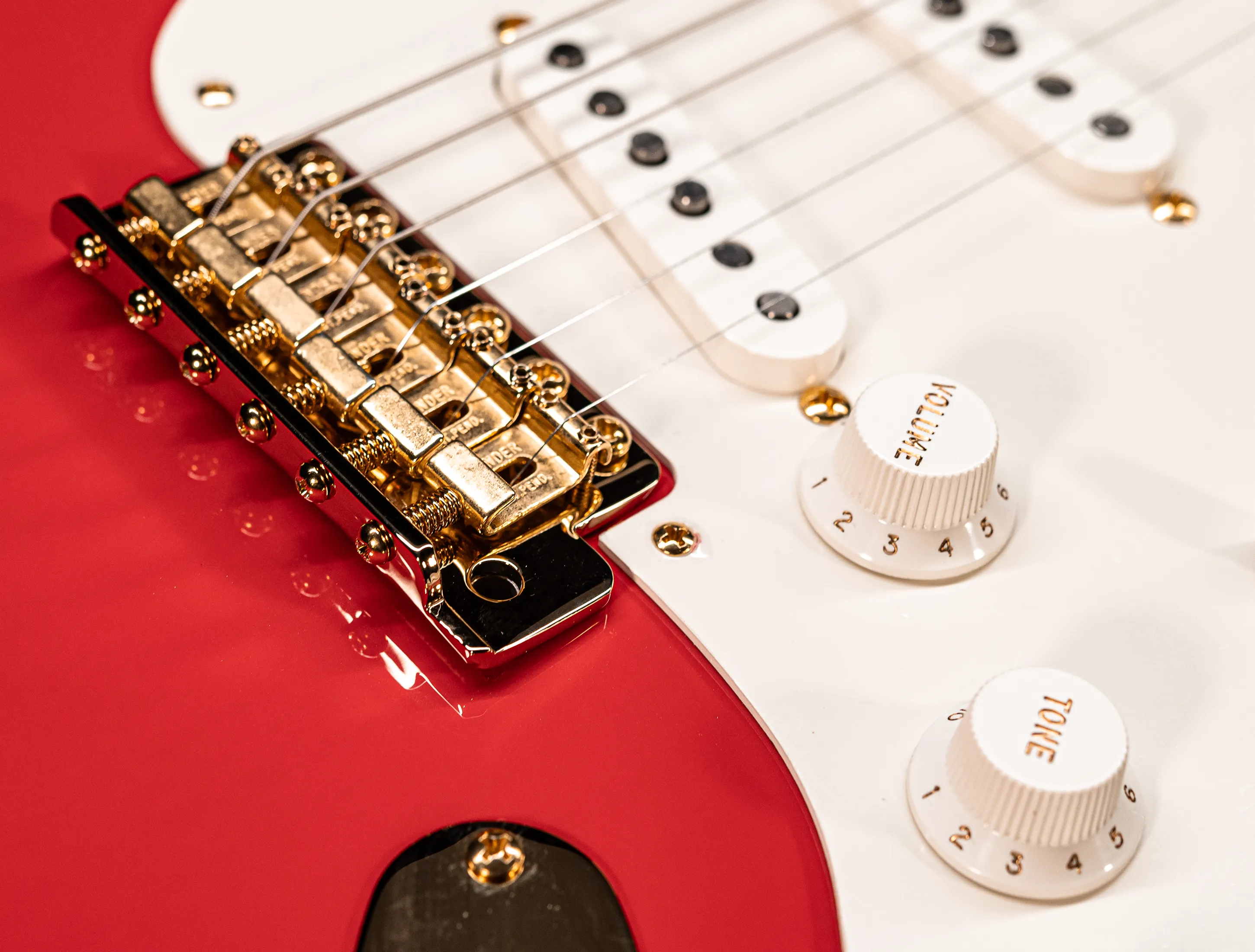 a161309 Fender MBD Limited 1957 Stratocaster Timeless NOS Birdseye Neck - Fiesta Red