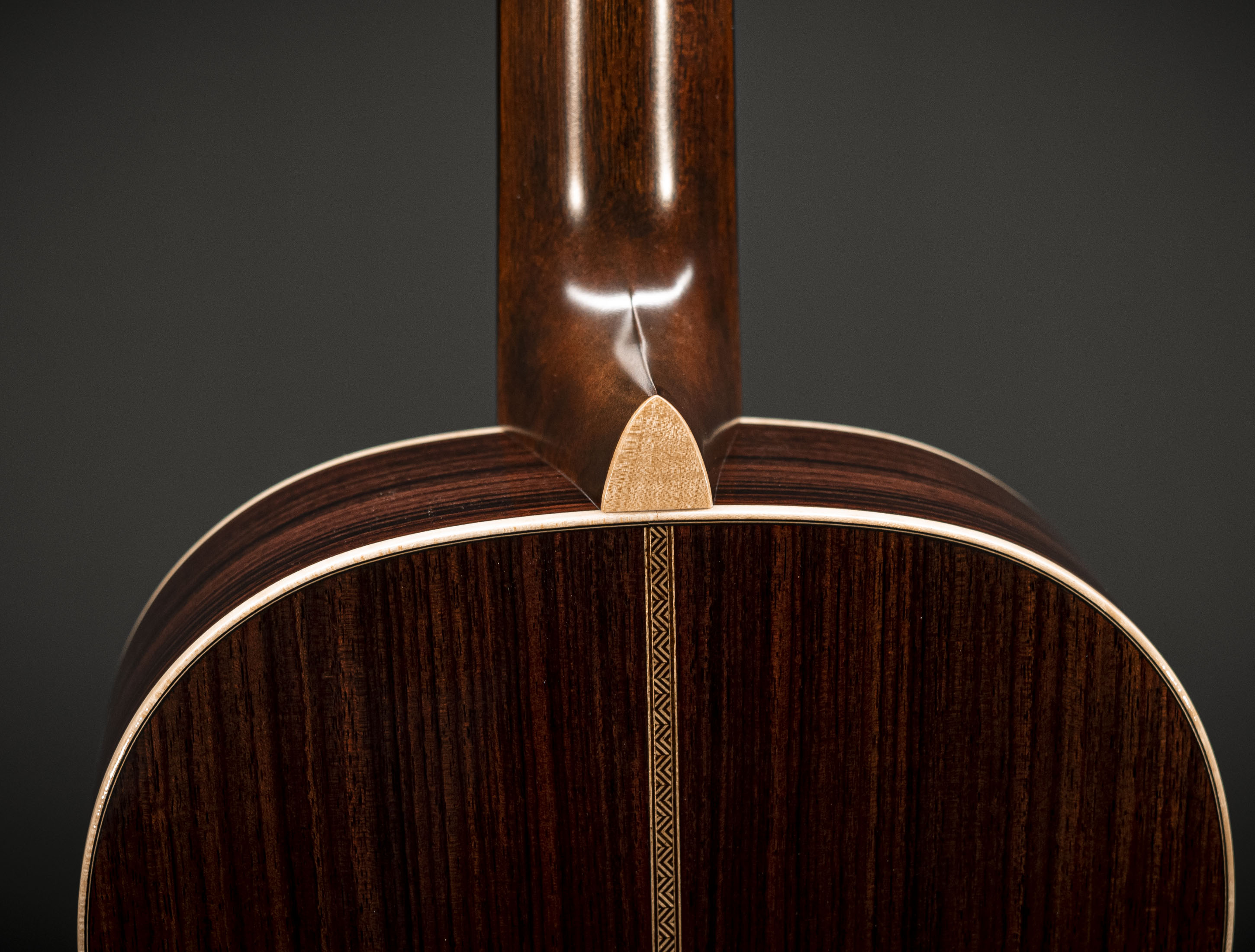 Galerie anzeigen (25 Bilder) a137289-martin-0012-28-12-fret-modern-deluxe-musikhaus-hermann