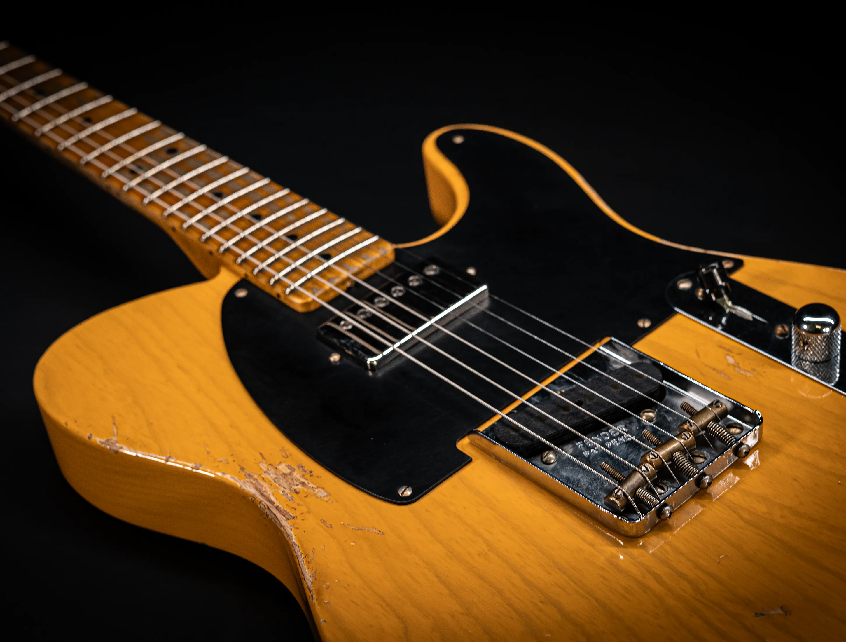 a173258Fender MBD Limited 1952 Humbucker Telecaster Heavy Relic - Butterscotch Blonde Muikhaus-Hermann