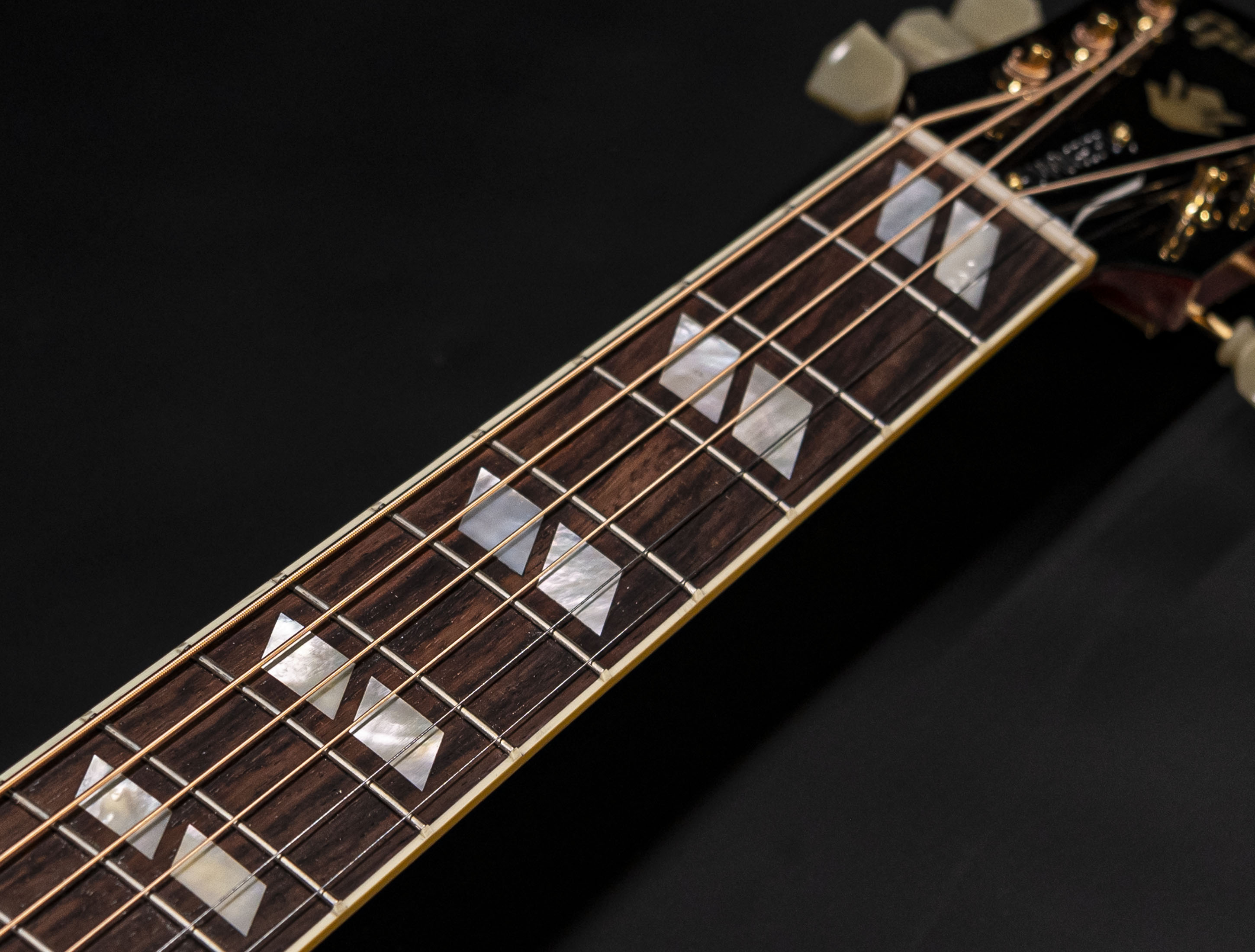 Show gallery (20 images) a10-5475 gibson-hummingbird-1960-historic-heritage-cherry-sunburst