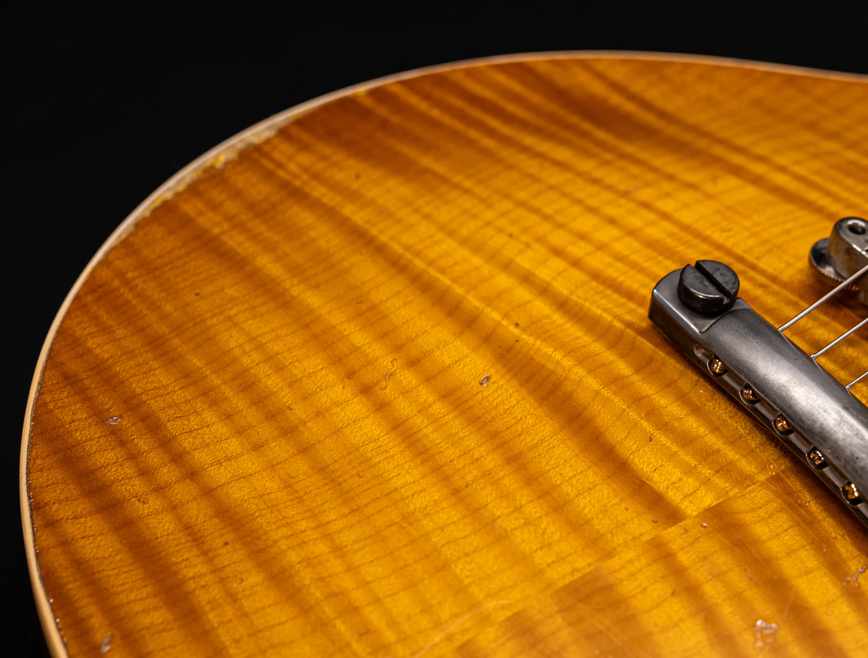 Show gallery (36 images) a163122 Gibson Les Paul 1959 Double Black Murphy LAB R9 Authentic Heavy Aged - Butterscotch