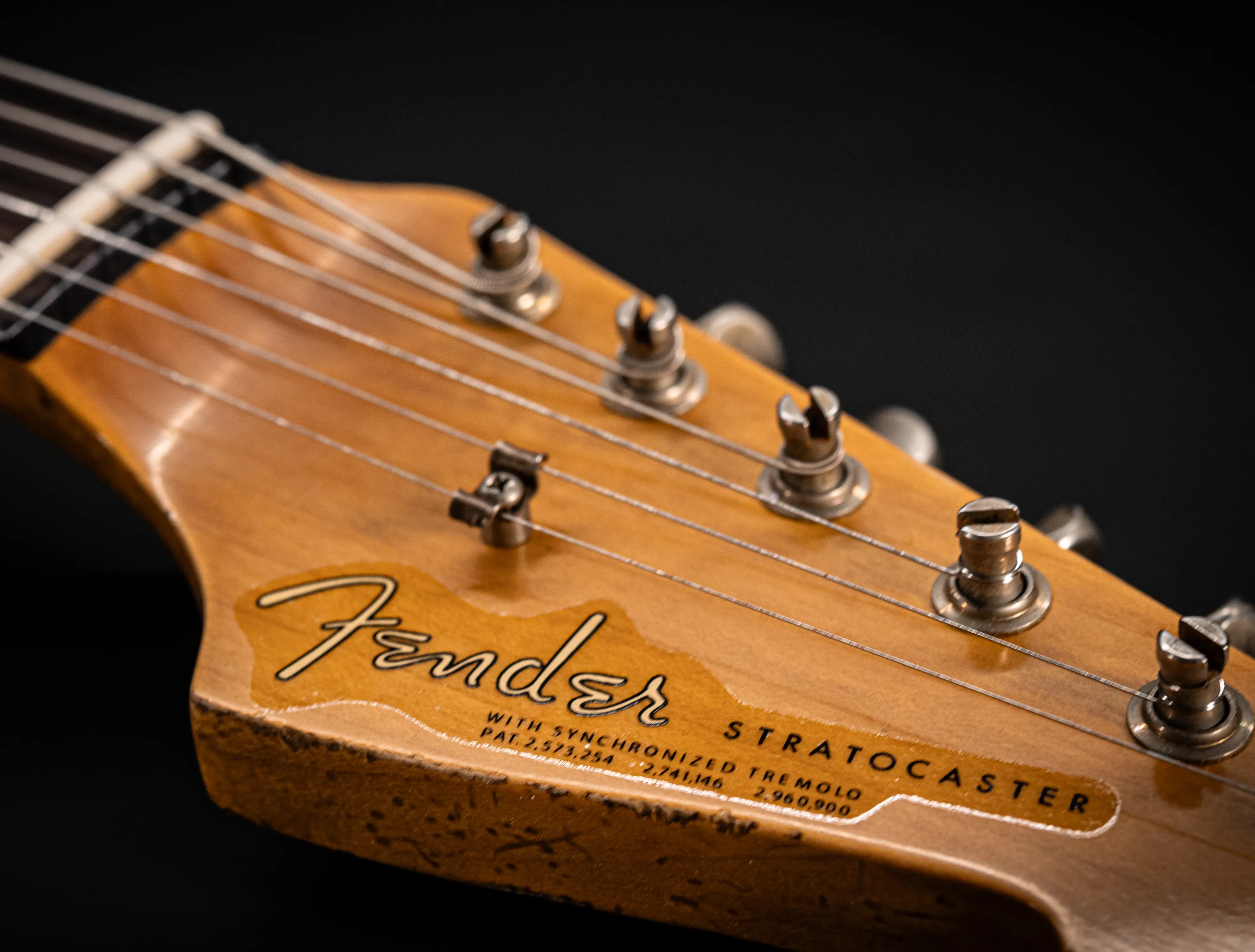 Fender MBD 1963 Stratocaster Between Relic & Heavy Relic - Aged Graffity Yellow