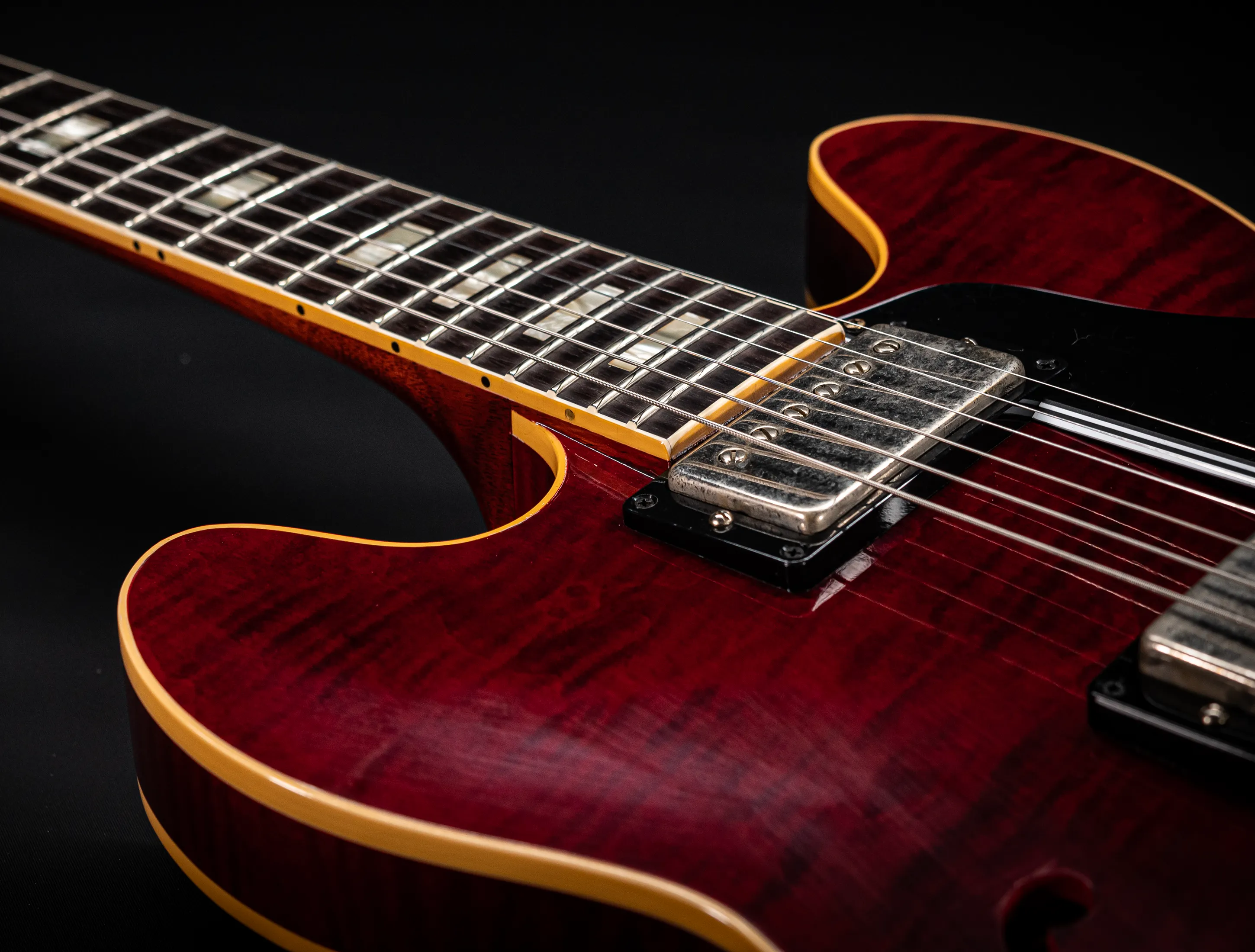 Gibson ES-335 1964 Custom Shop Murphy Lab Ultra Light Aged Figured Maple - Viking Red