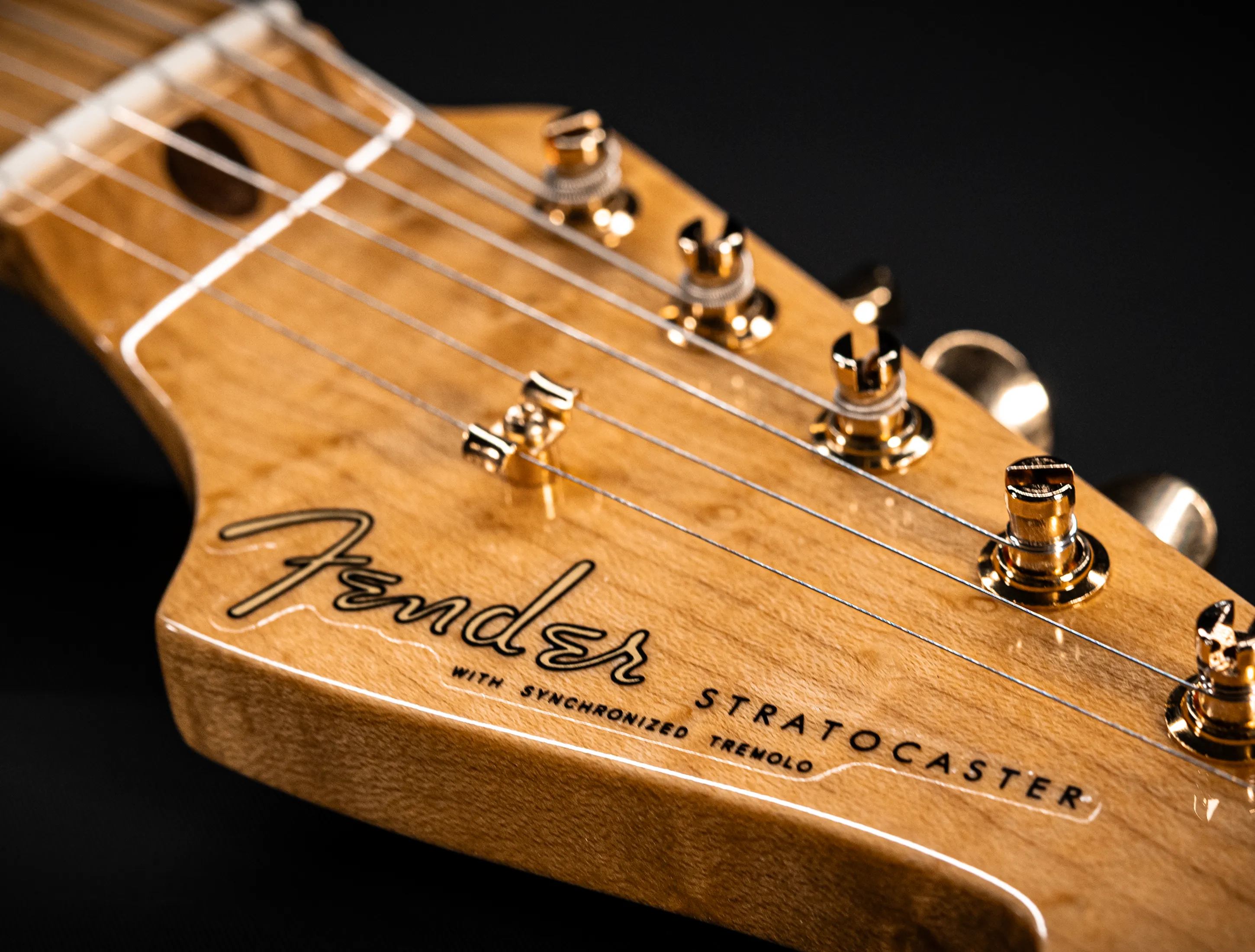 Fender 1959 Limited Stratocaster NOS Birdseye Neck Gold Hardware - Daphne Blue