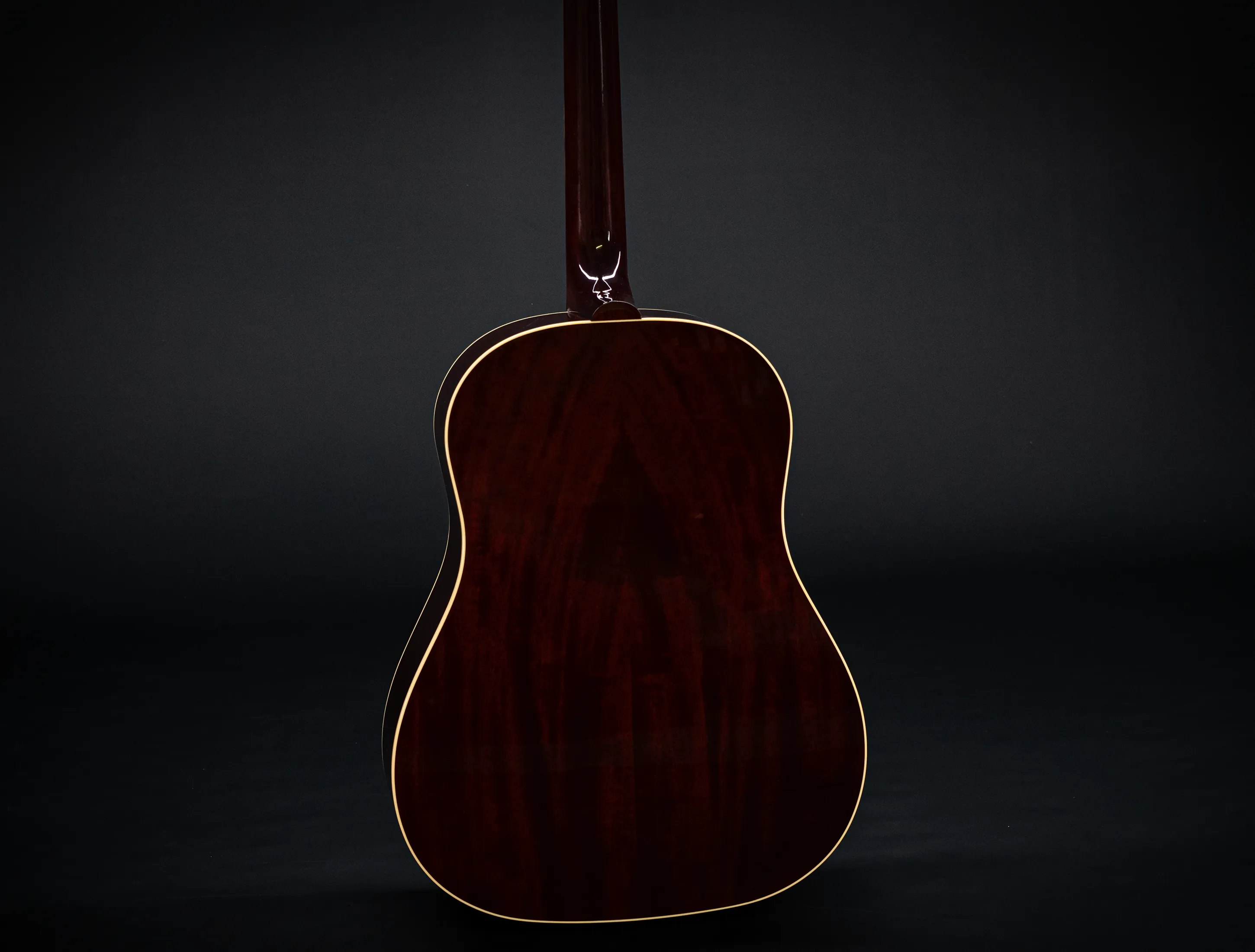 Galerie anzeigen (33 Bilder) a174919-Gibson-J-45-EARLY-50`s-Golden-Era-Custom-Shop-Adirondack-Vintage-Sunburst-