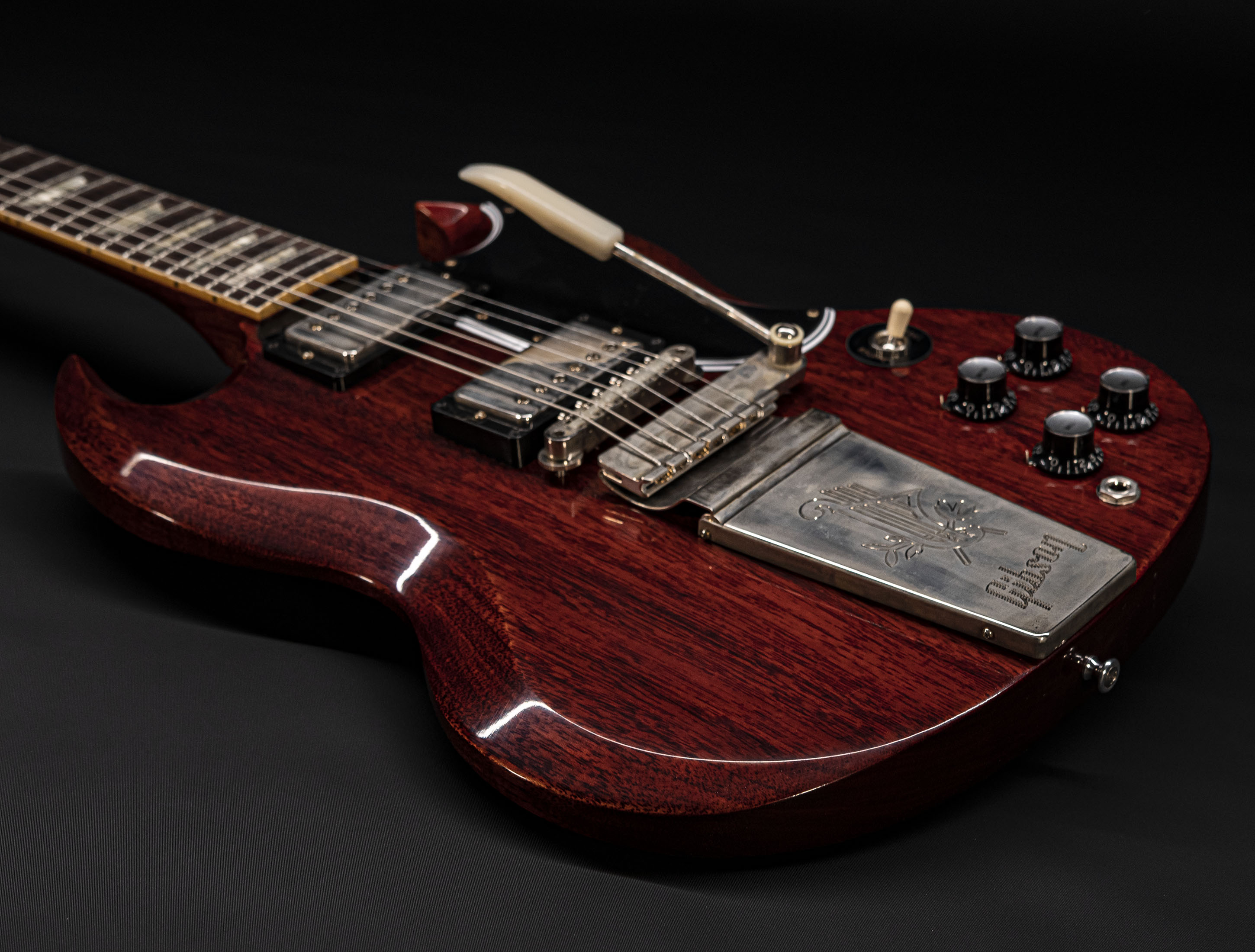 a128086-Gibson-SG-1964-Standard-Reissue-Maestro-Vibrola-VOS-Cherry-Red a128086-gibson-sg-1964-standard-reissue-maestro-vibrola-vos-cherry-red