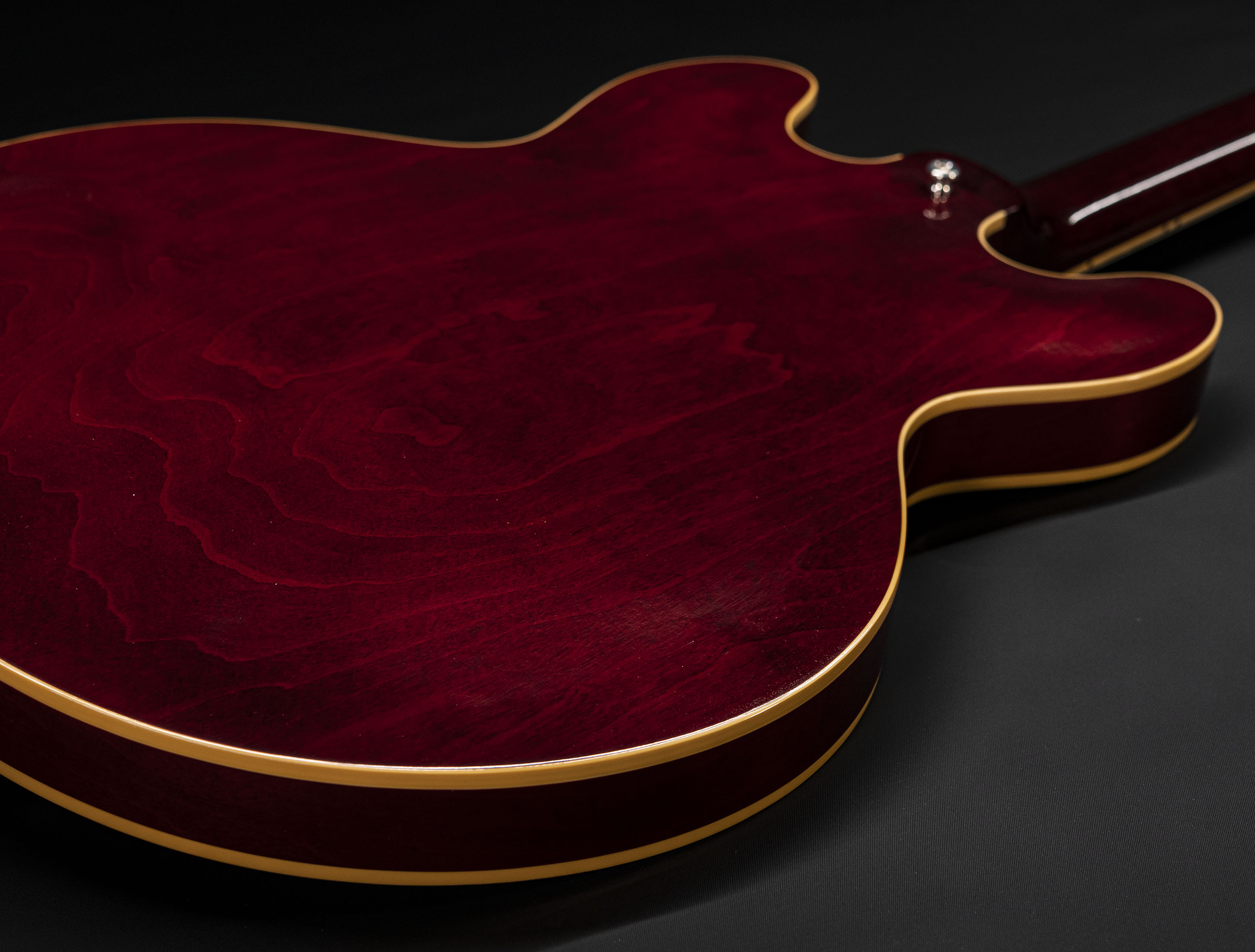 a139618 gibson-es-335-1964-bigsby-custom-shop-murphy-lab-authentic-light-aged-antique-viking-red