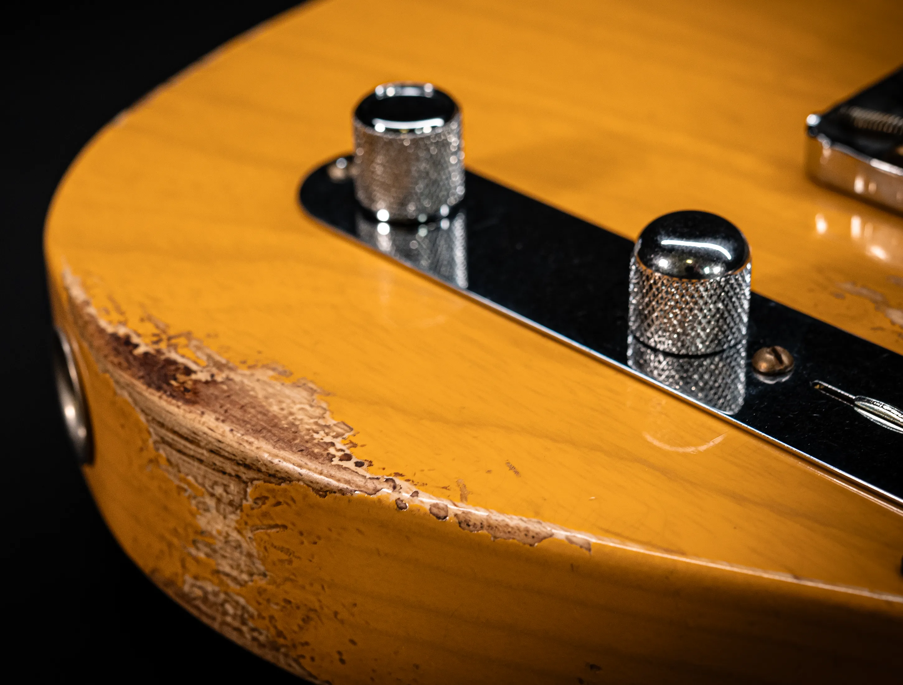 a173250Fender MBD Limited 1952 Humbucker Telecaster Heavy Relic - Butterscotch Blonde Muikhaus-Hermann