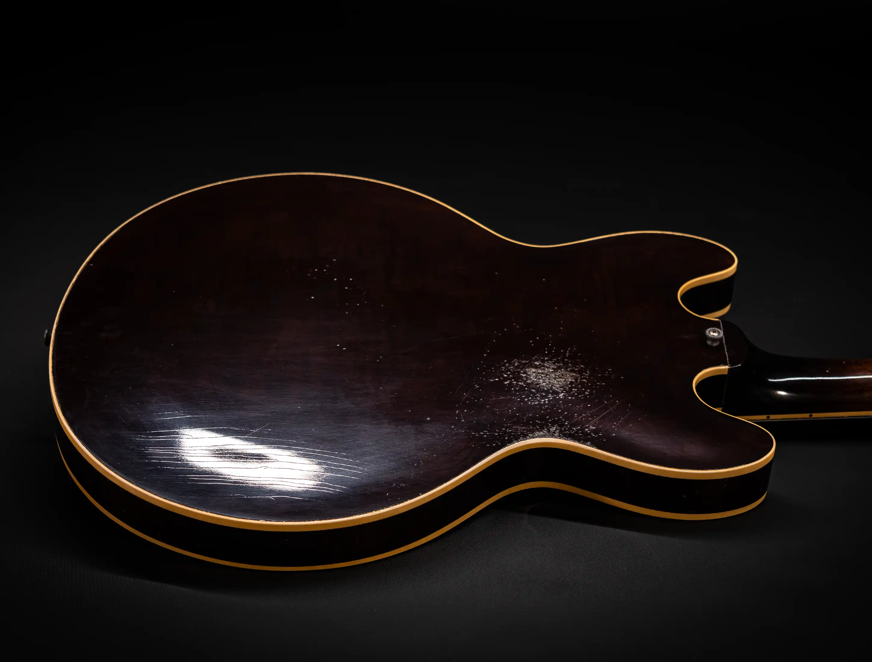 a154402 Gibson-ES-335-1964-Custom-Shop-Murphy-Lab-Heavy-Aged-Figured-Maple-Antique-Walnut-Stain