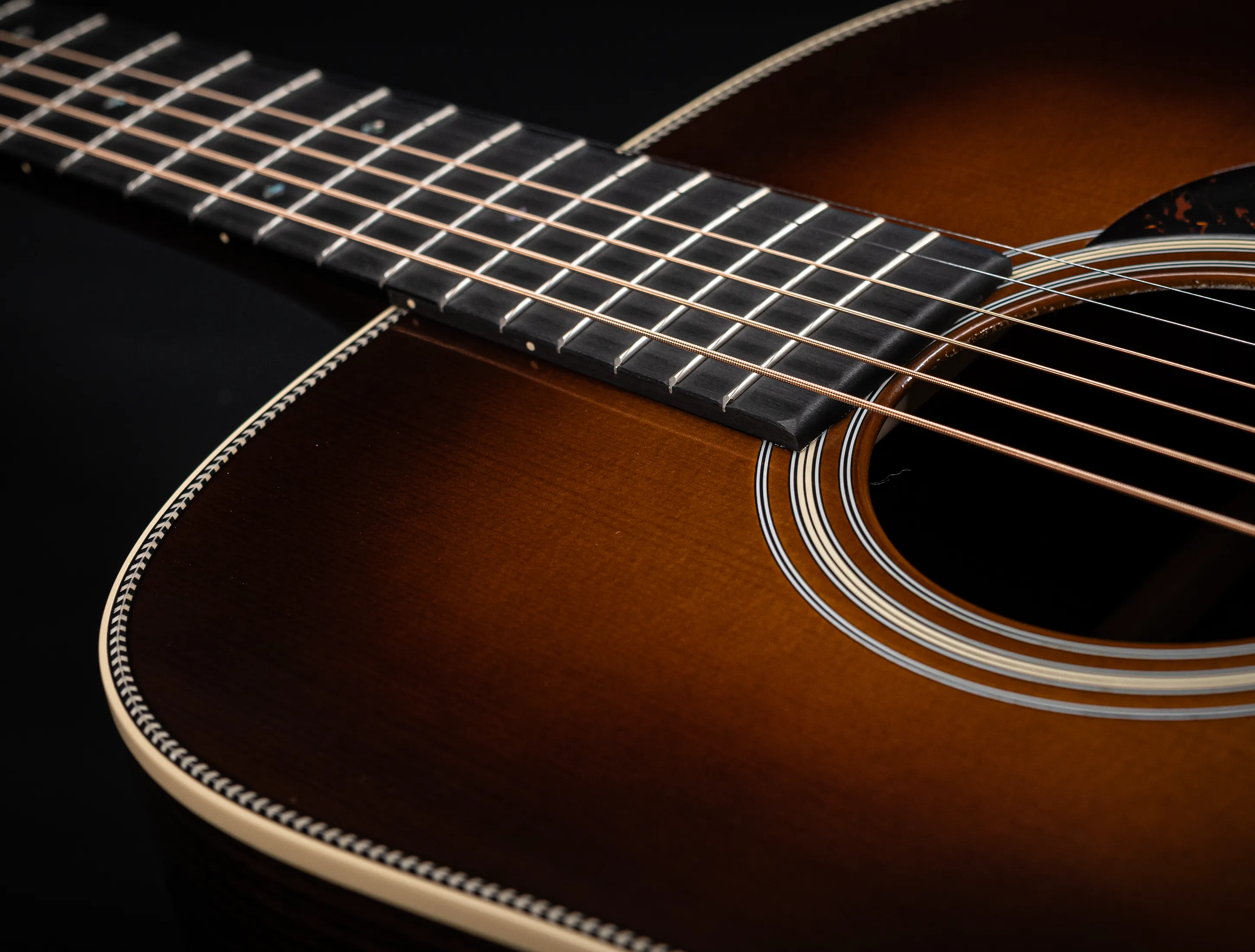 Martin Custom Shop Expert D-28 Authentic 1937 - Ambertone Burst