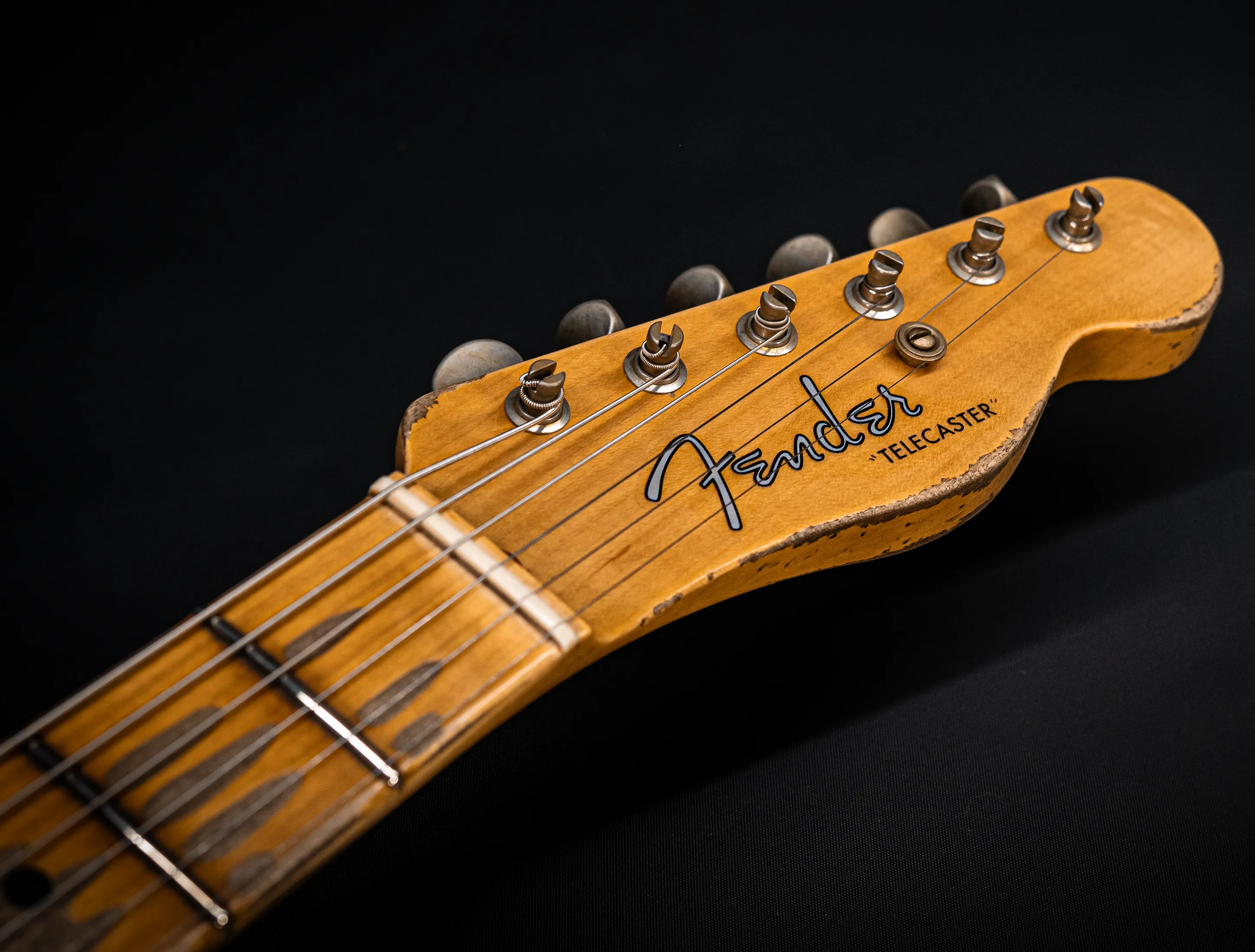 a173239Fender MBD Limited 1952 Humbucker Telecaster Heavy Relic - Butterscotch Blonde Muikhaus-Hermann