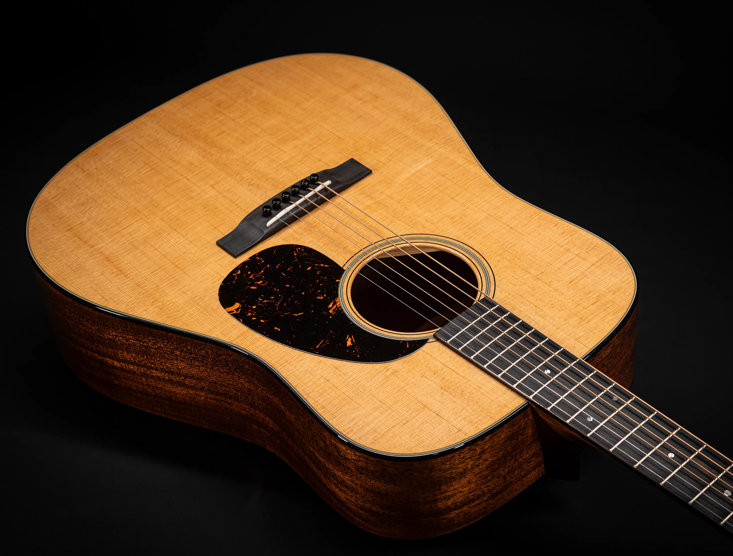 a172472 Martin D-18 Standard Refresh NEW 2025 Musikhaus-Hermann