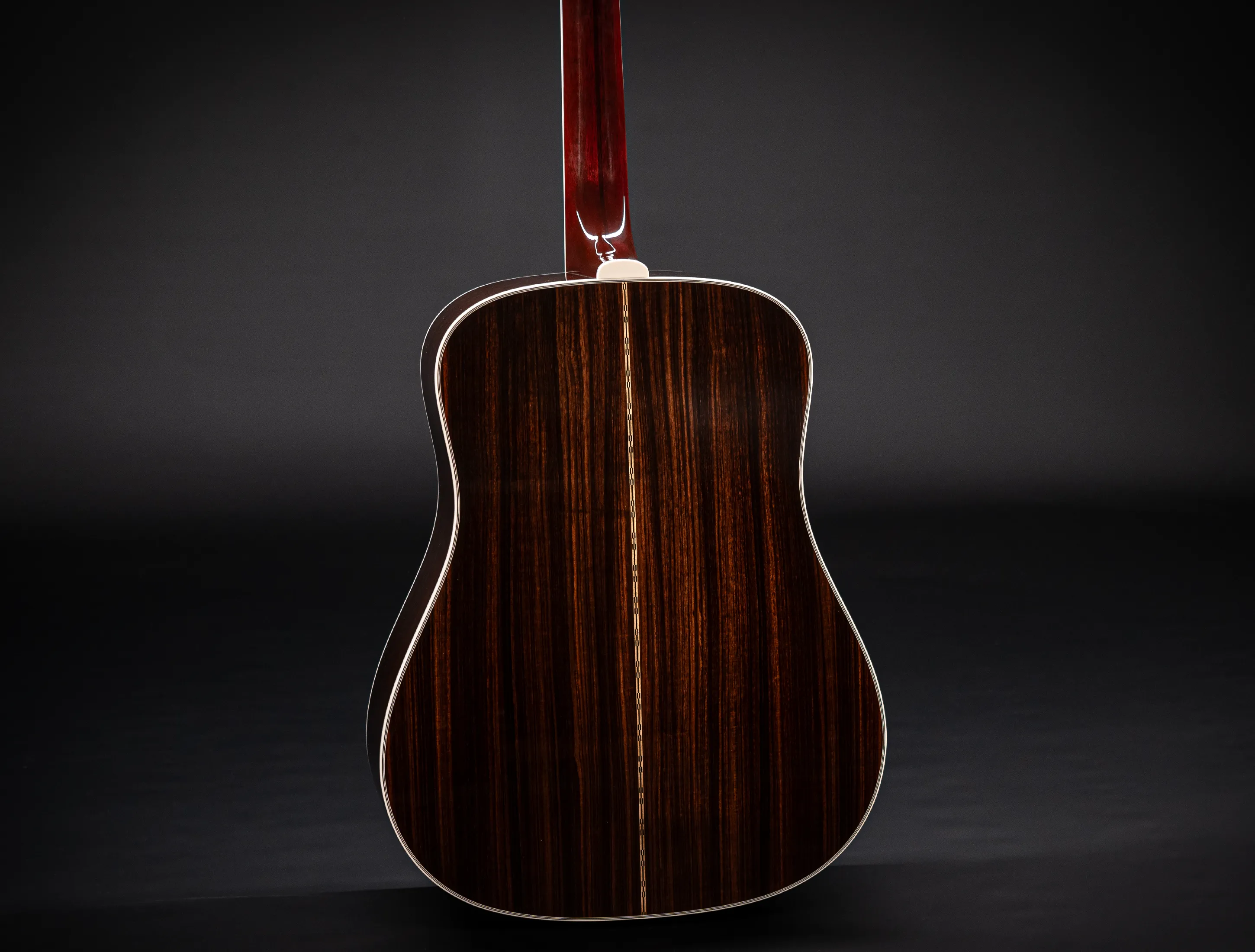 Show gallery (28 images) a156746 Guild D-55 Natural USA