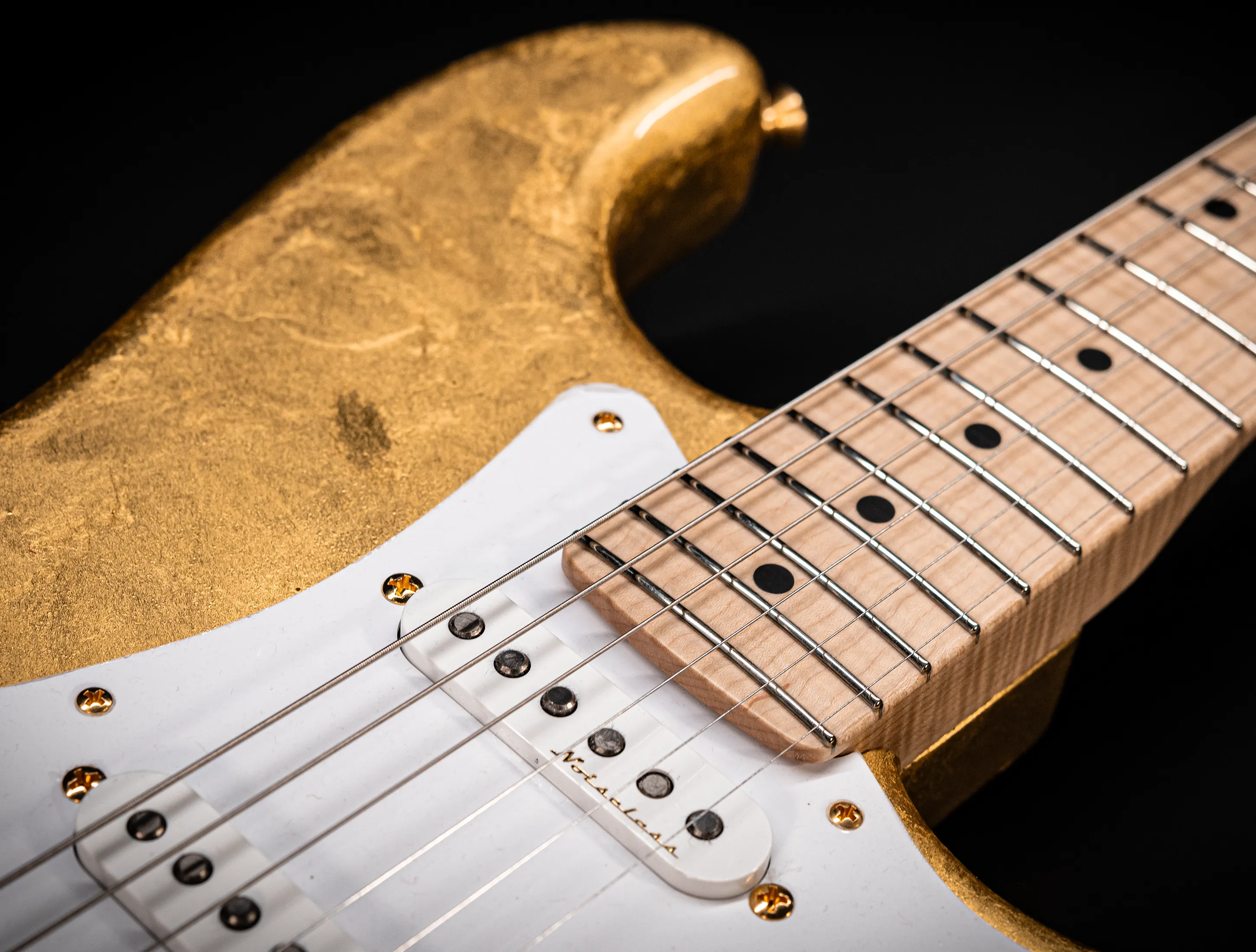a165167 Fender Masterbuilt Todd Krause GOLD LEAF Eric Clapton Stratocaster - 24 Karat Gold