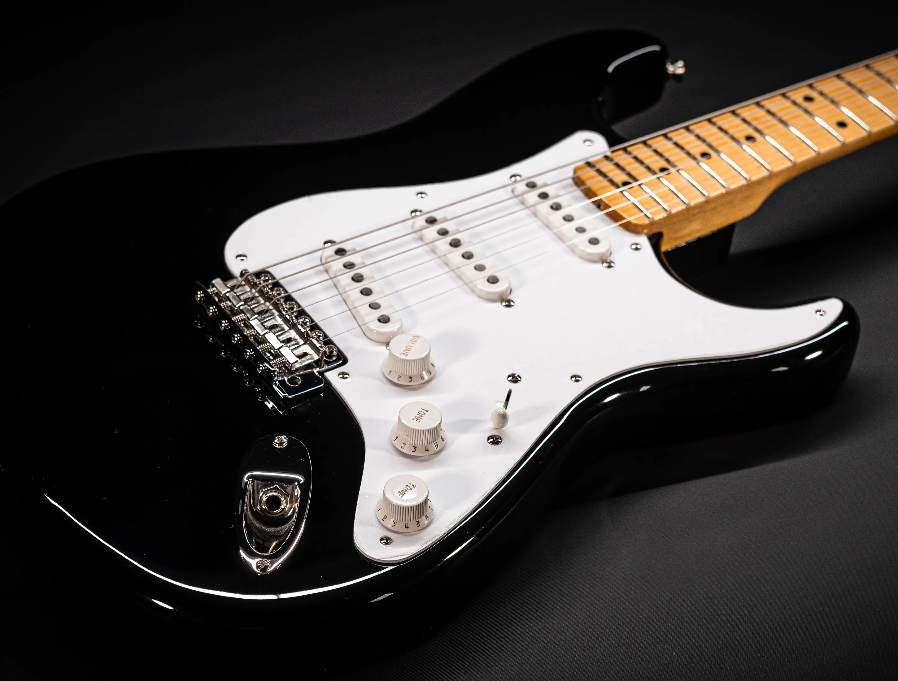 a164495 Fender 70th Anniversary Limited 1954 Stratocaster NOS - Black