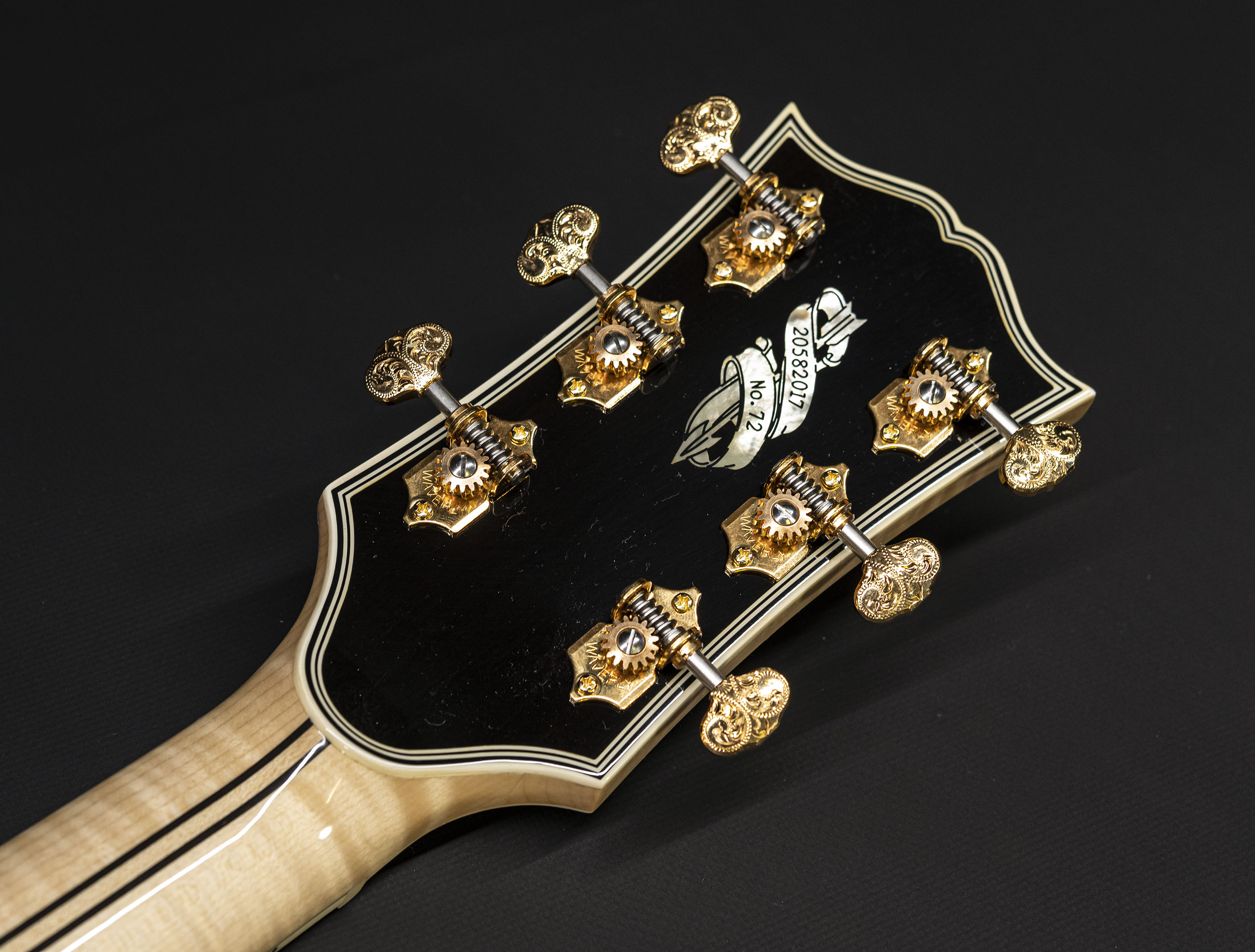a115347_Gibson-SJ-200-Monarch-Mastershop-All-Antique-Natural a115347 gibson-sj-200-monarch-mastershop-all-antique-natural