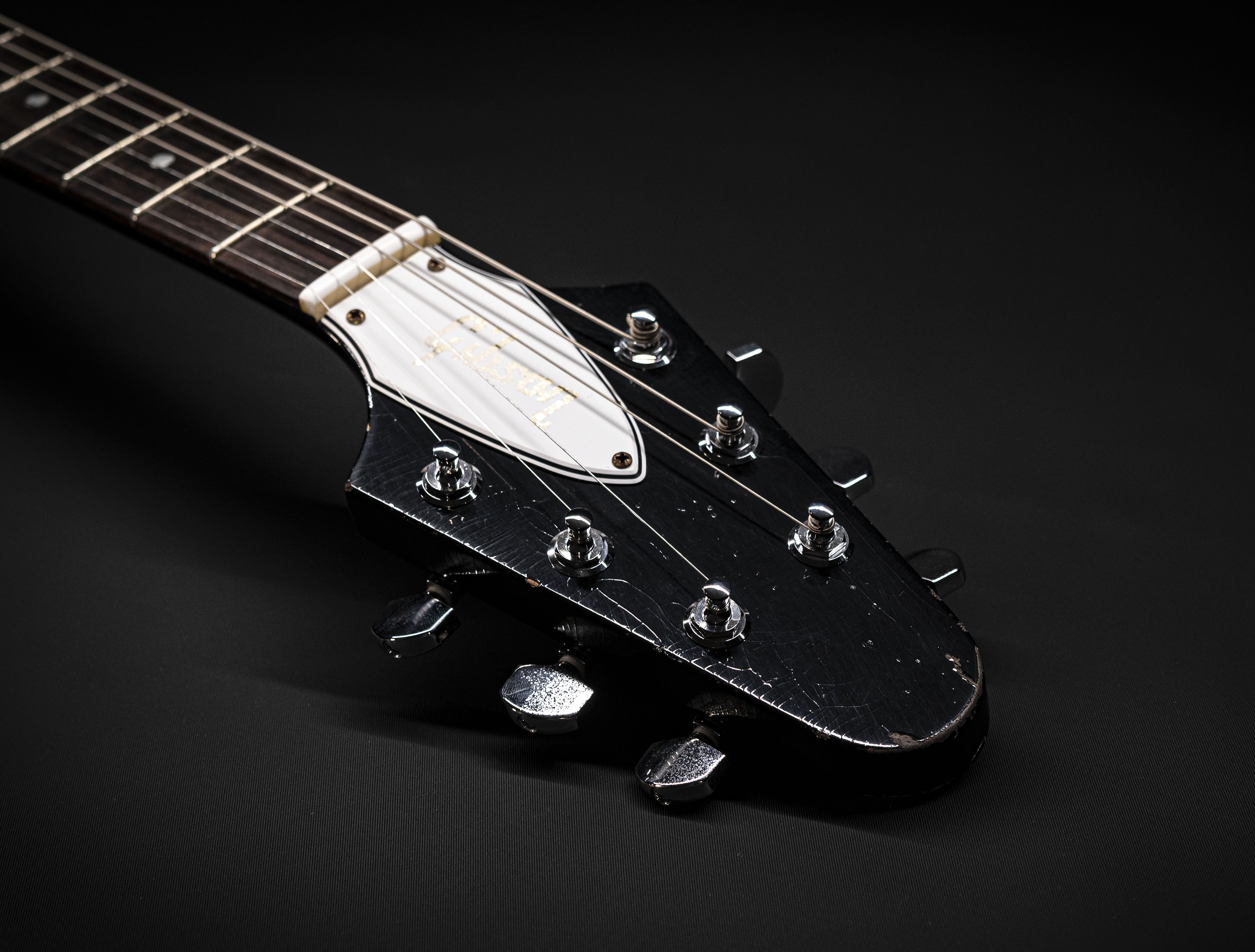 a133623-Gibson-Kirk-Hammett-1979-Flying-V-Ebony a133623-gibson-kirk-hammett-1979-flying-v-ebony