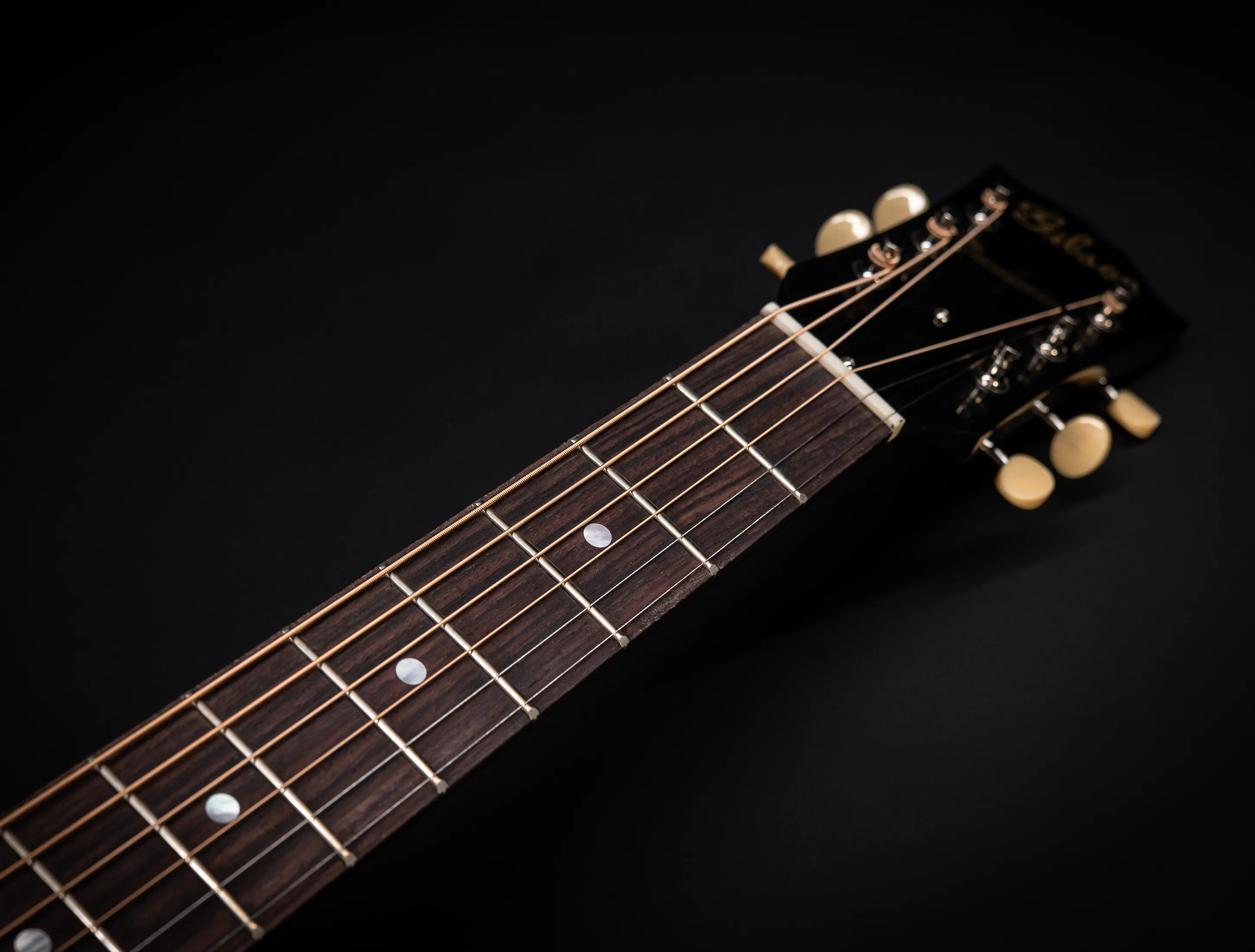 Galerie anzeigen (21 Bilder) a165389 Gibson J-45 1942 Banner - Vintage Sunburst