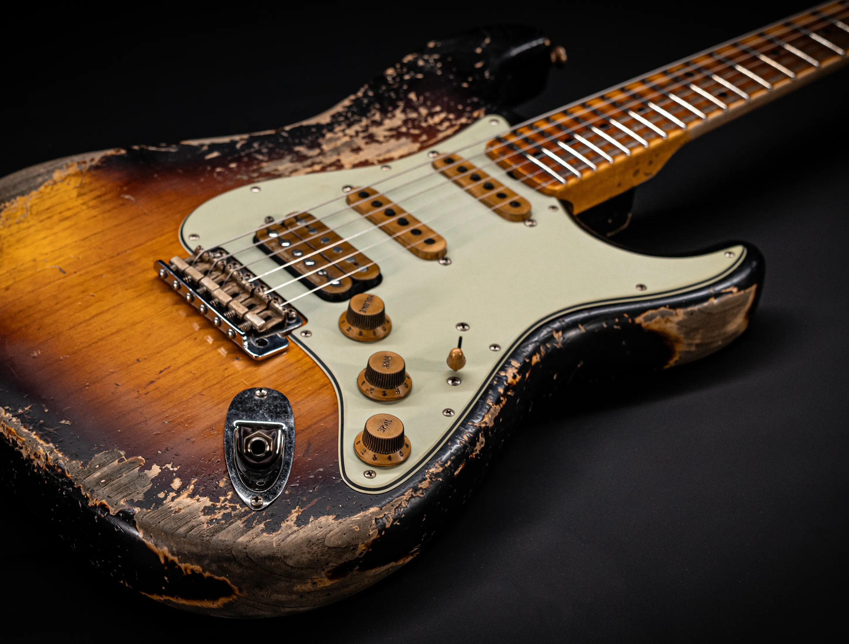 Fender MBD II 1962 Humbucker Stratocaster MIDAS Super Heavy Relic - ASH Body Maple Neck Sunburst