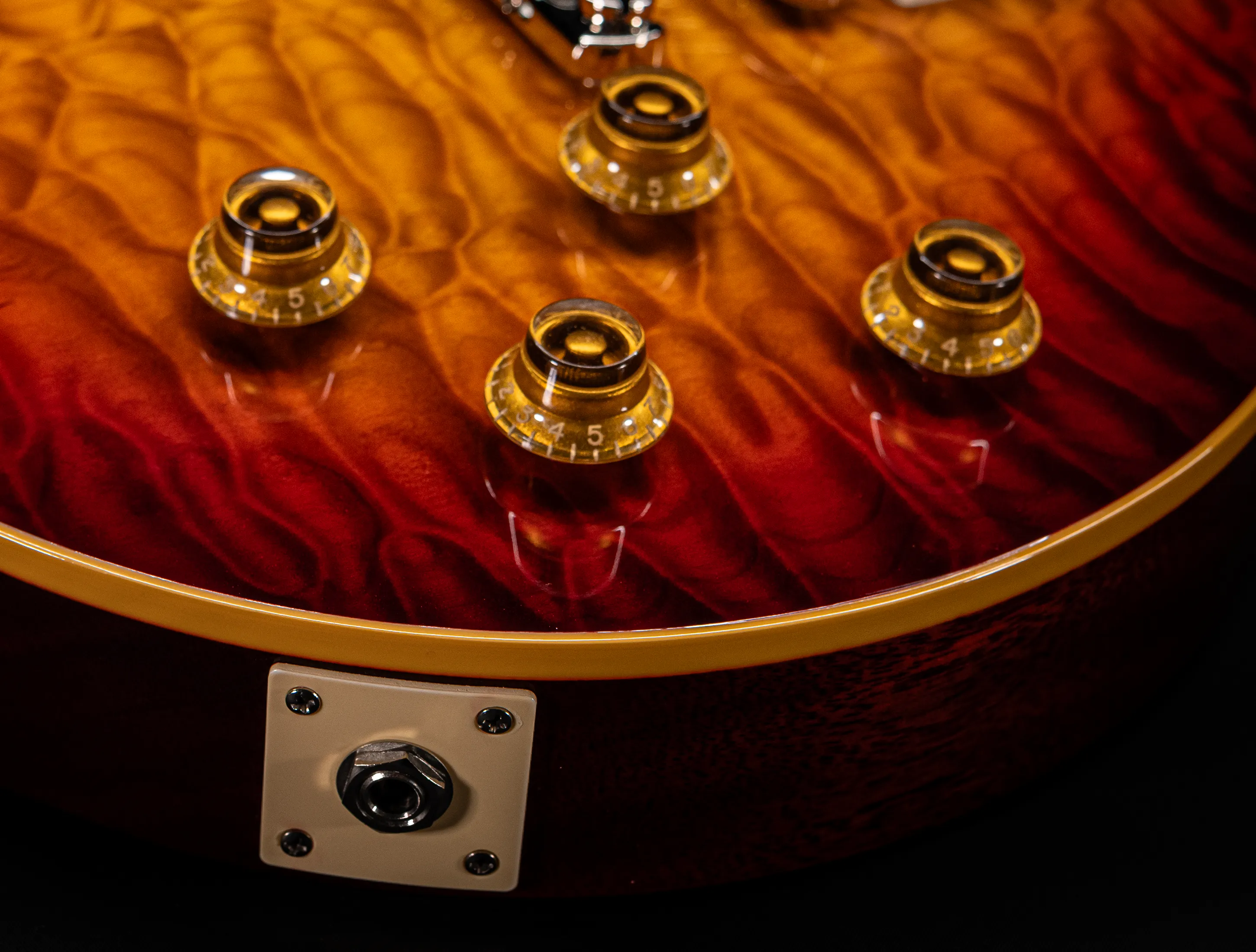 Gibson Les Paul 1959 Reissue MASTER GRADE 5A-Quilt Maple Top - GLOSS "Factory Special"