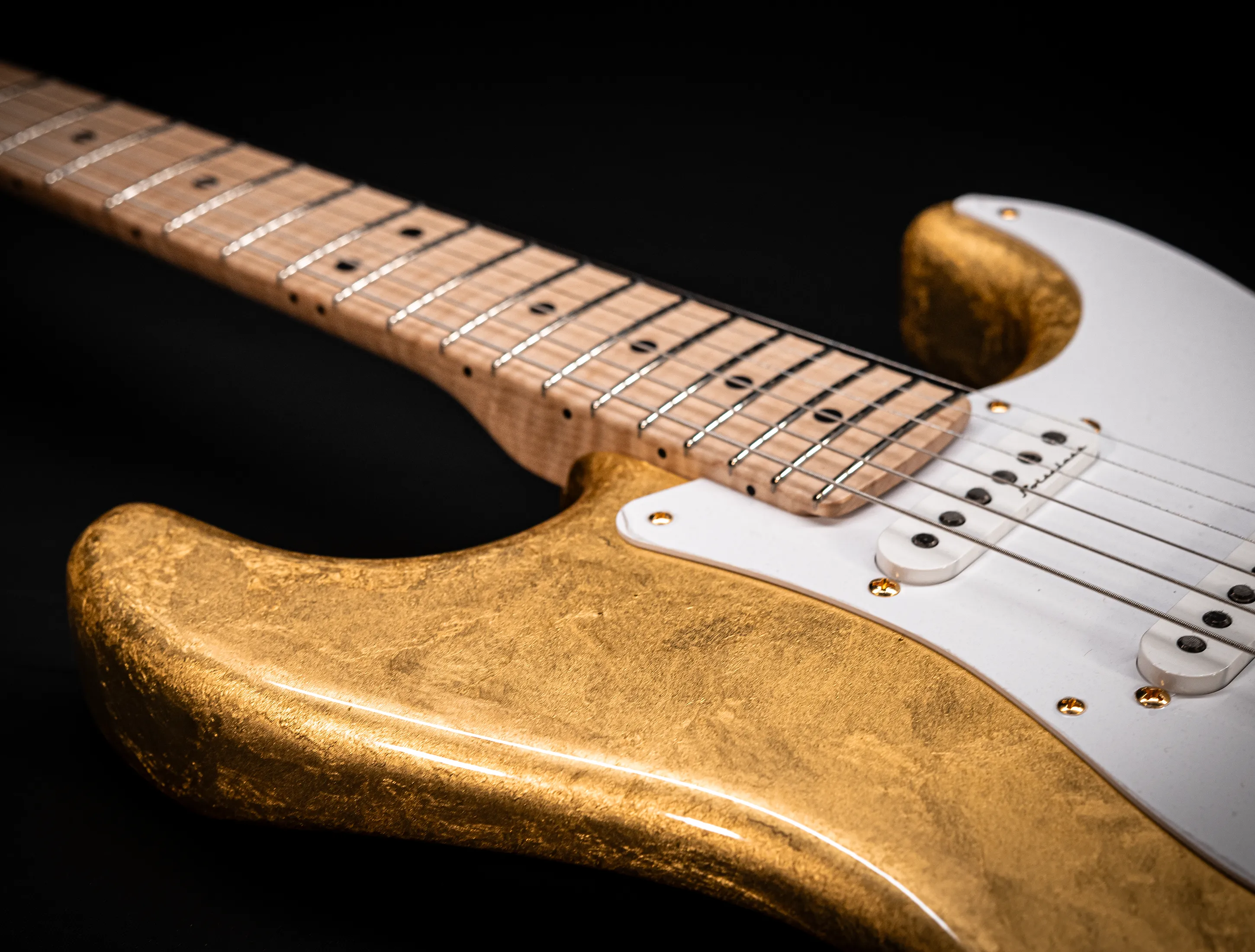 a165191 Fender Masterbuilt Todd Krause GOLD LEAF Eric Clapton Stratocaster - 24 Karat Gold