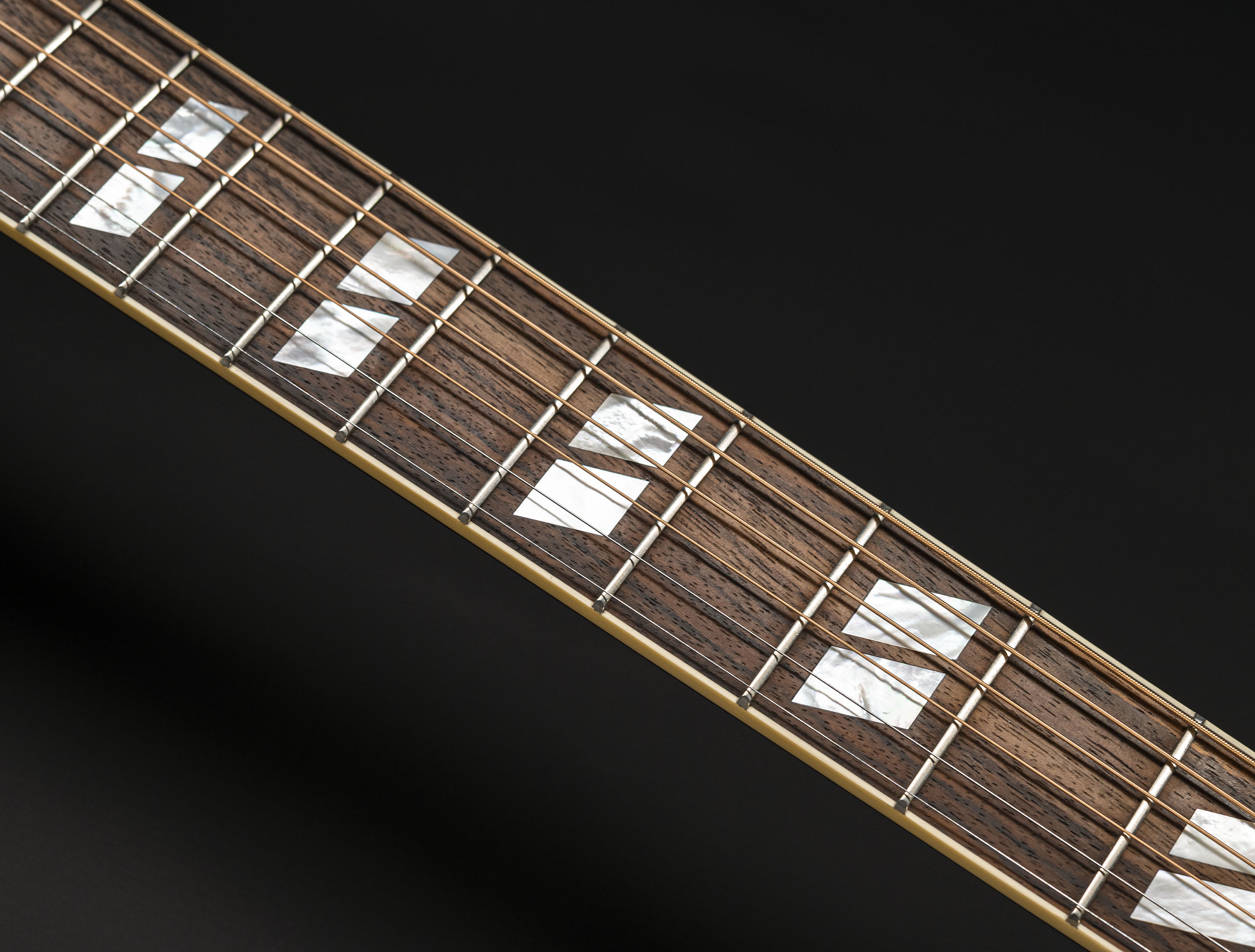 a128054-Gibson-Hummingbird-Original-Antique-Natural a128054-gibson-hummingbird-original-antique-natural