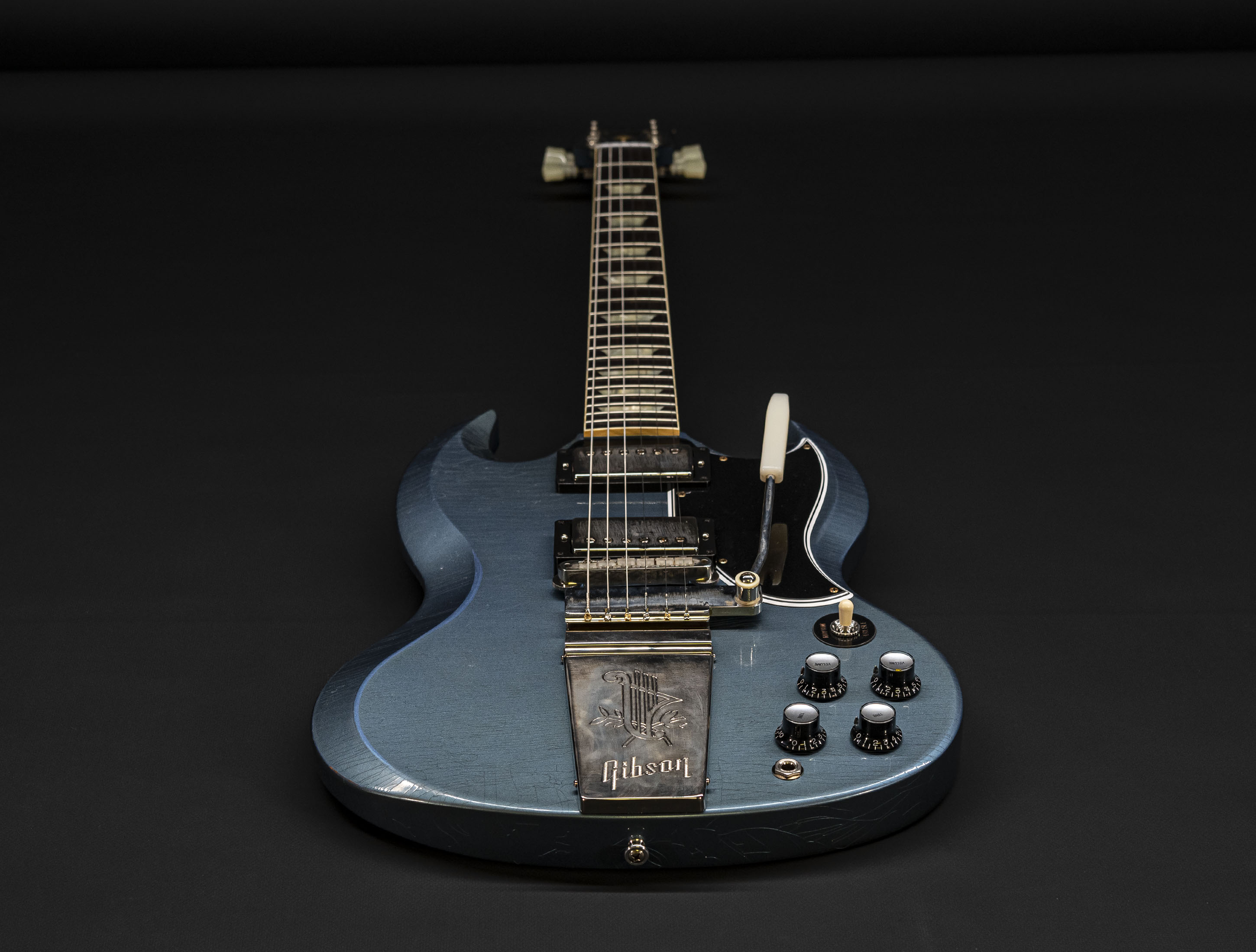 a115953_Gibson-SG-1964-Standard-Maestro-Vibrola-Murphy-Lab-Light-Aged-Pelham-Blue a115953 gibson-sg-1964-standard-maestro-vibrola-murphy-lab-light-aged-pelham-blue
