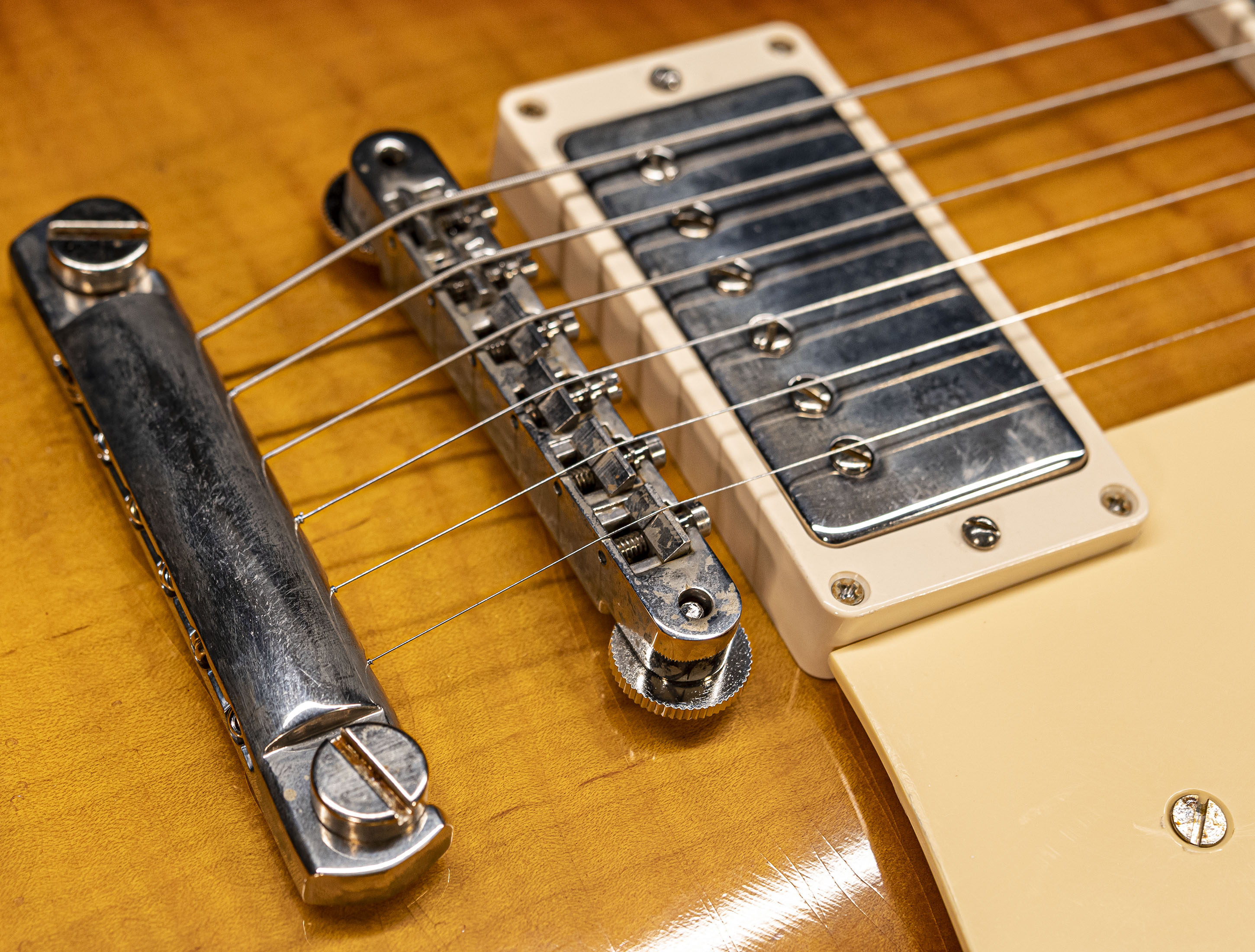 a131890_Gibson-Les-Paul-1959-Reissue-Murphy-Lab-Light-Aged-Cherry-Teaburst a131890 gibson-les-paul-1959-reissue-murphy-lab-light-aged-cherry-teaburst