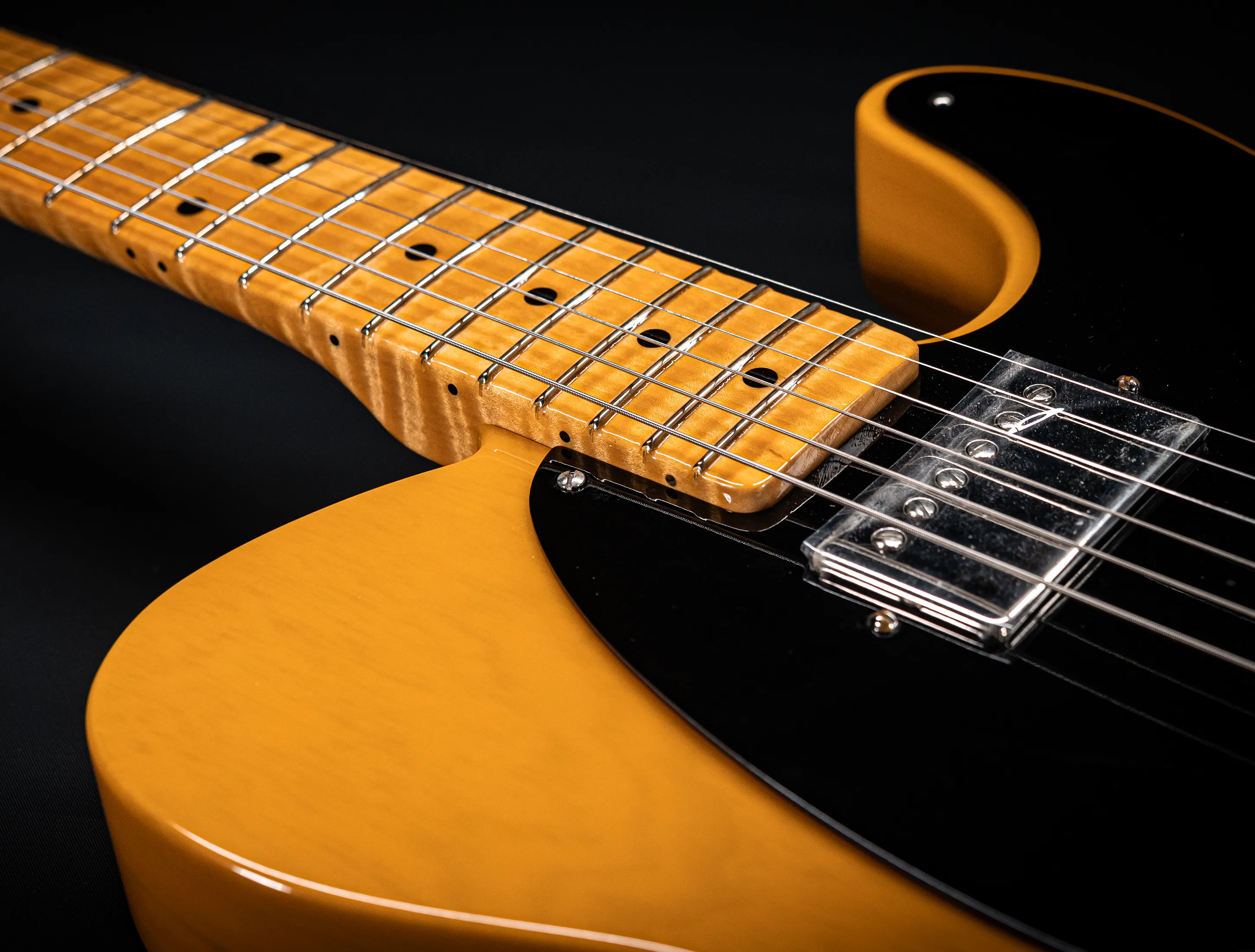 Fender MBD 1952 Humbucker Telecaster GLOSS NOS flame Neck - Butterscotch Blonde