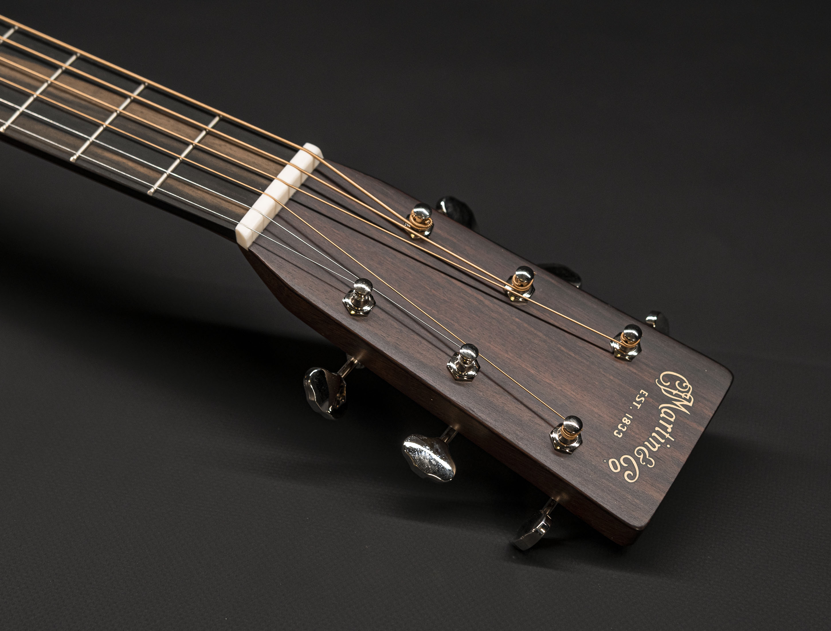 Galerie anzeigen (16 Bilder) a117872 martin-000-28-sunburst-reimagined