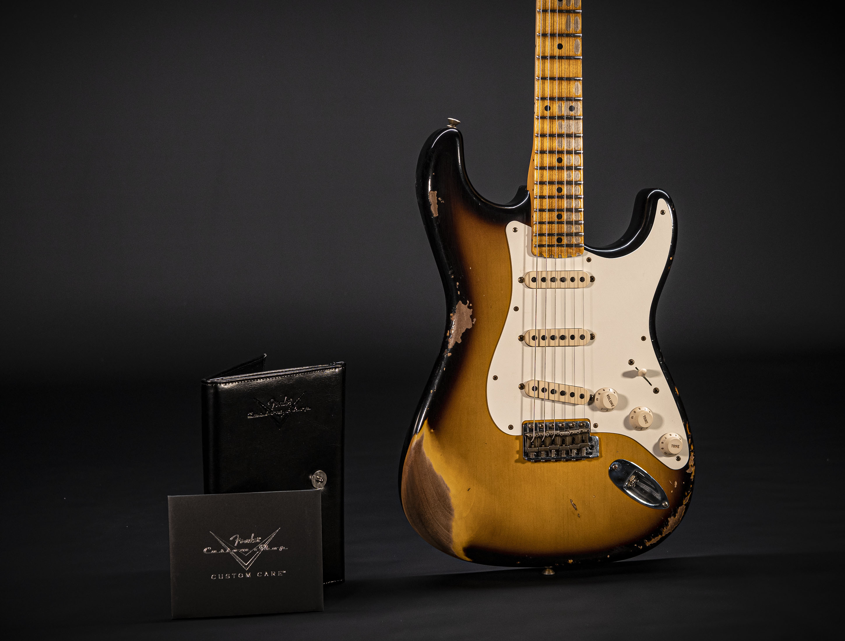 ★Custom HardRelic Sunburst Stratocaster★ ☆Custom HardRelic Sunburst StratocasterⅢ Fender Jimi Hendrix