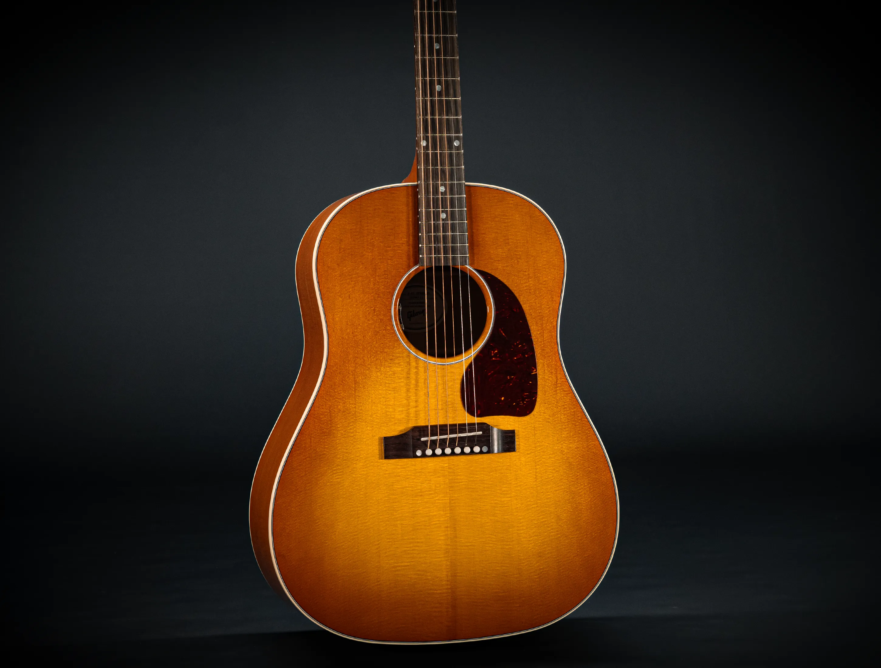a173670 Gibson J45 Standard HCS Heritage Cherry Sunburst musikhaus-hermann