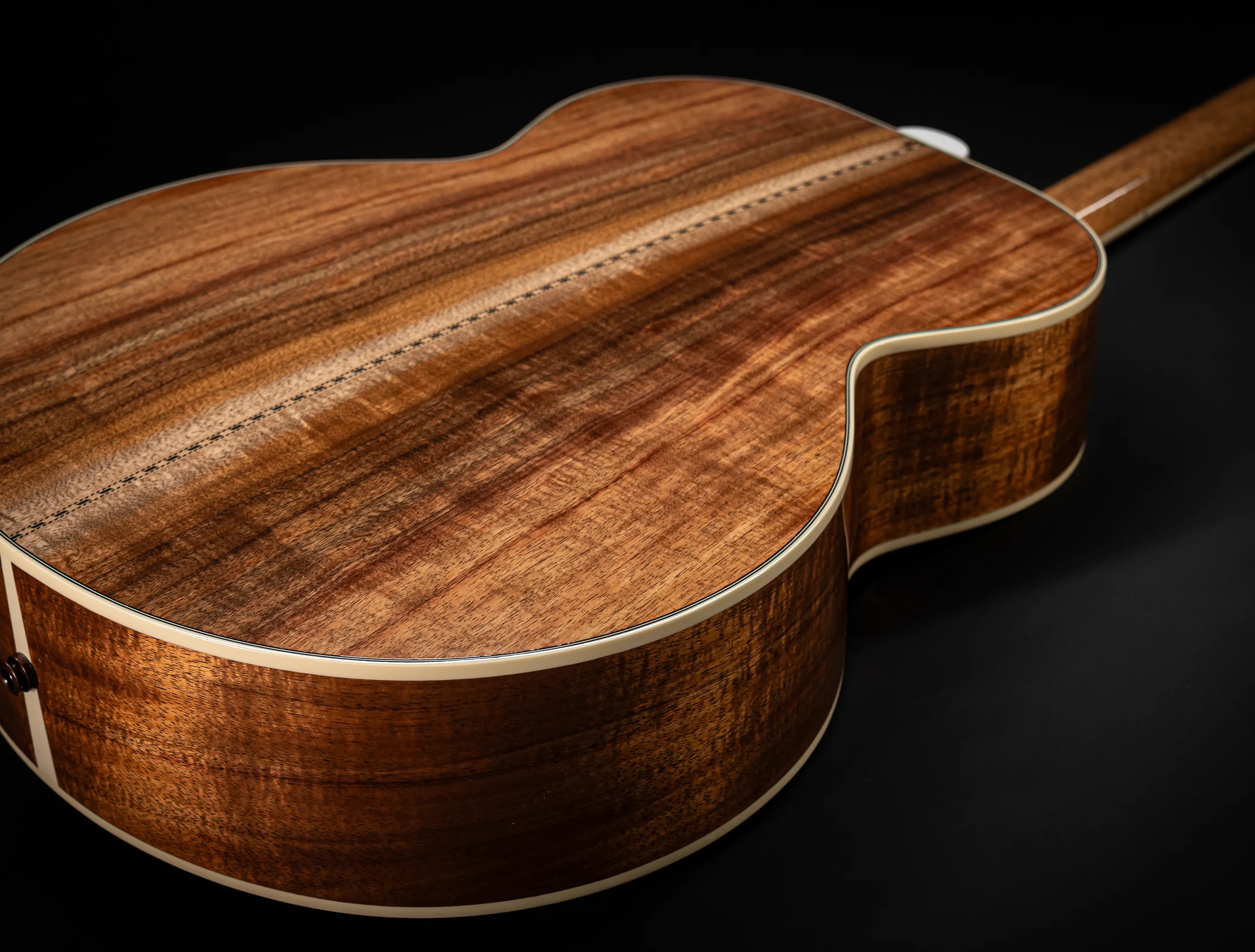 Gibson SJ-200 Elegant Koa - Honey Burst