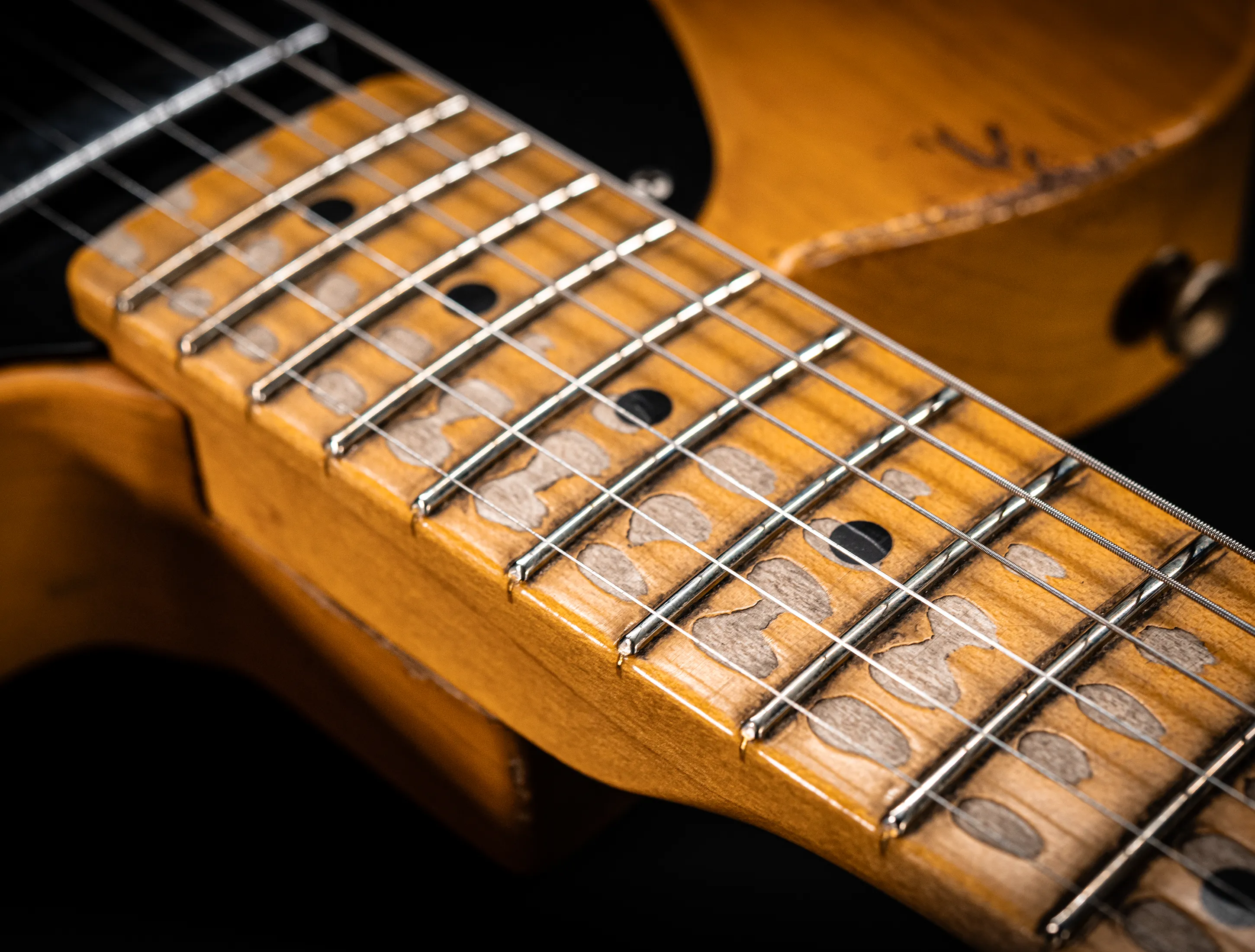 Fender Masterbuilt Kyle McMillin 1952 Telecaster Heavy Relic - 1pc Ash Butterscotch Blonde