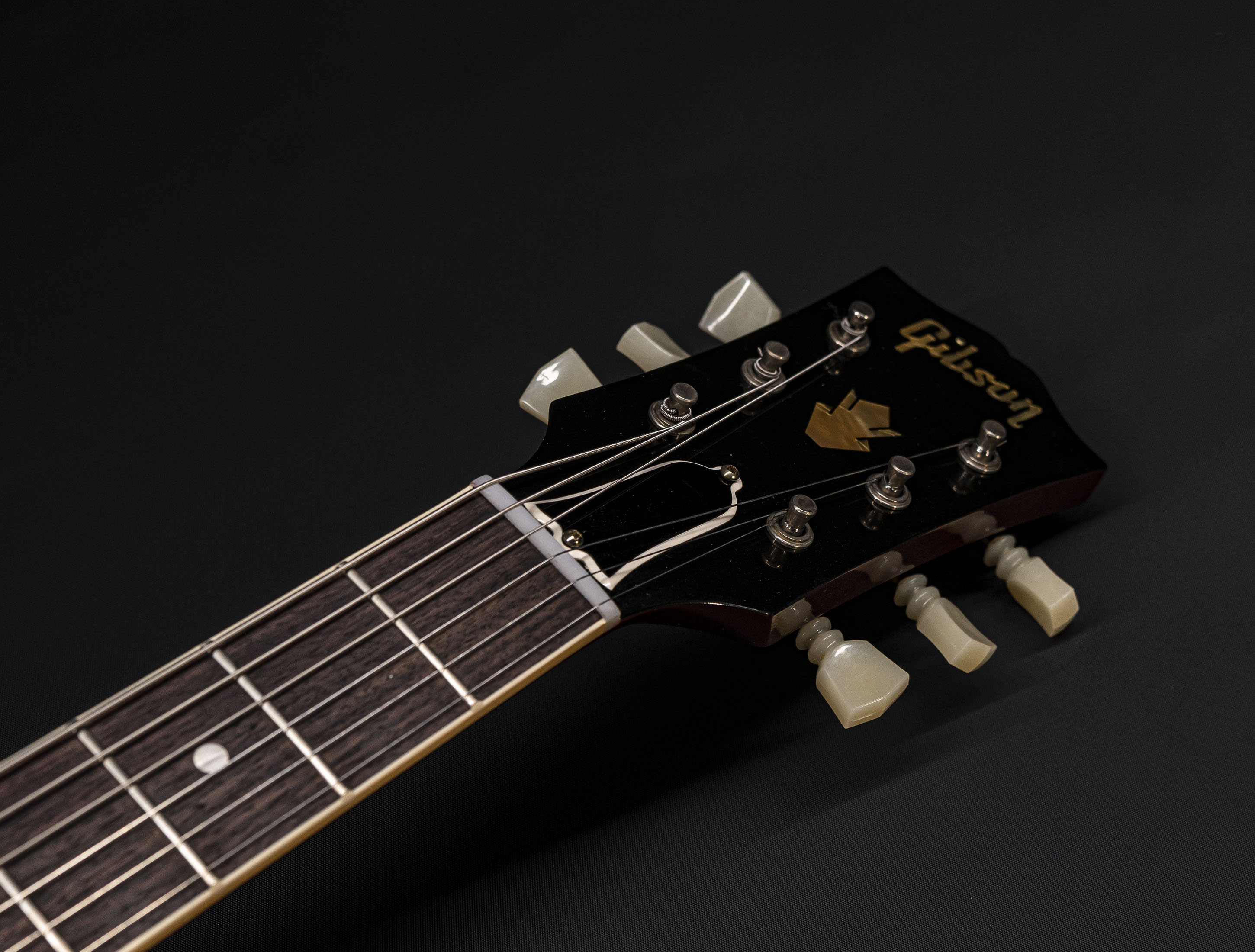 a126630_Gibson-ES-335-1961-Murphy-Lab-Ultra-Light-Aged-Sixties-Cherry a126630 gibson-es-335-1961-murphy-lab-ultra-light-aged-sixties-cherry