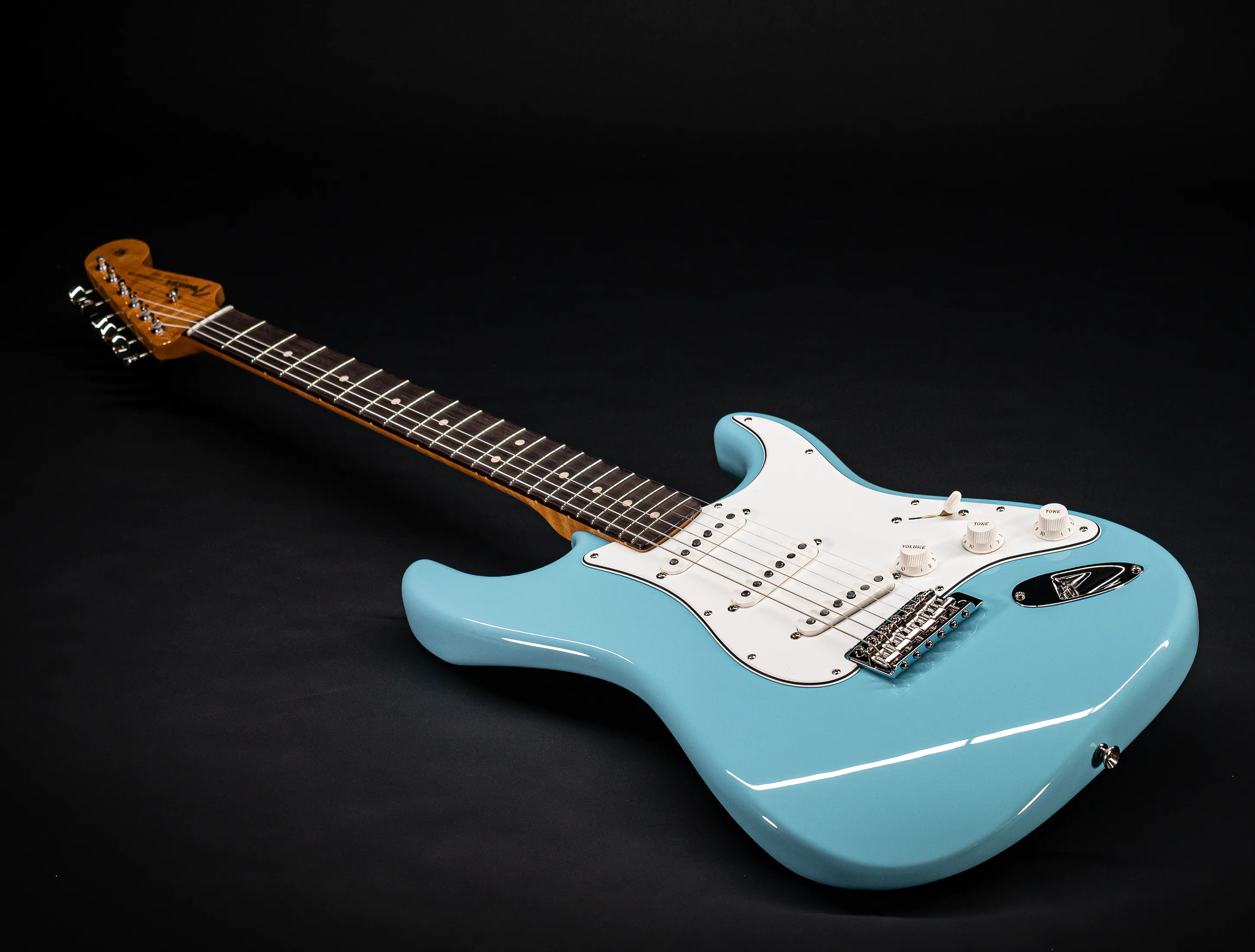 Fender MBD 1963 Stratocaster Prestige NOS flame Neck - Daphne Blue