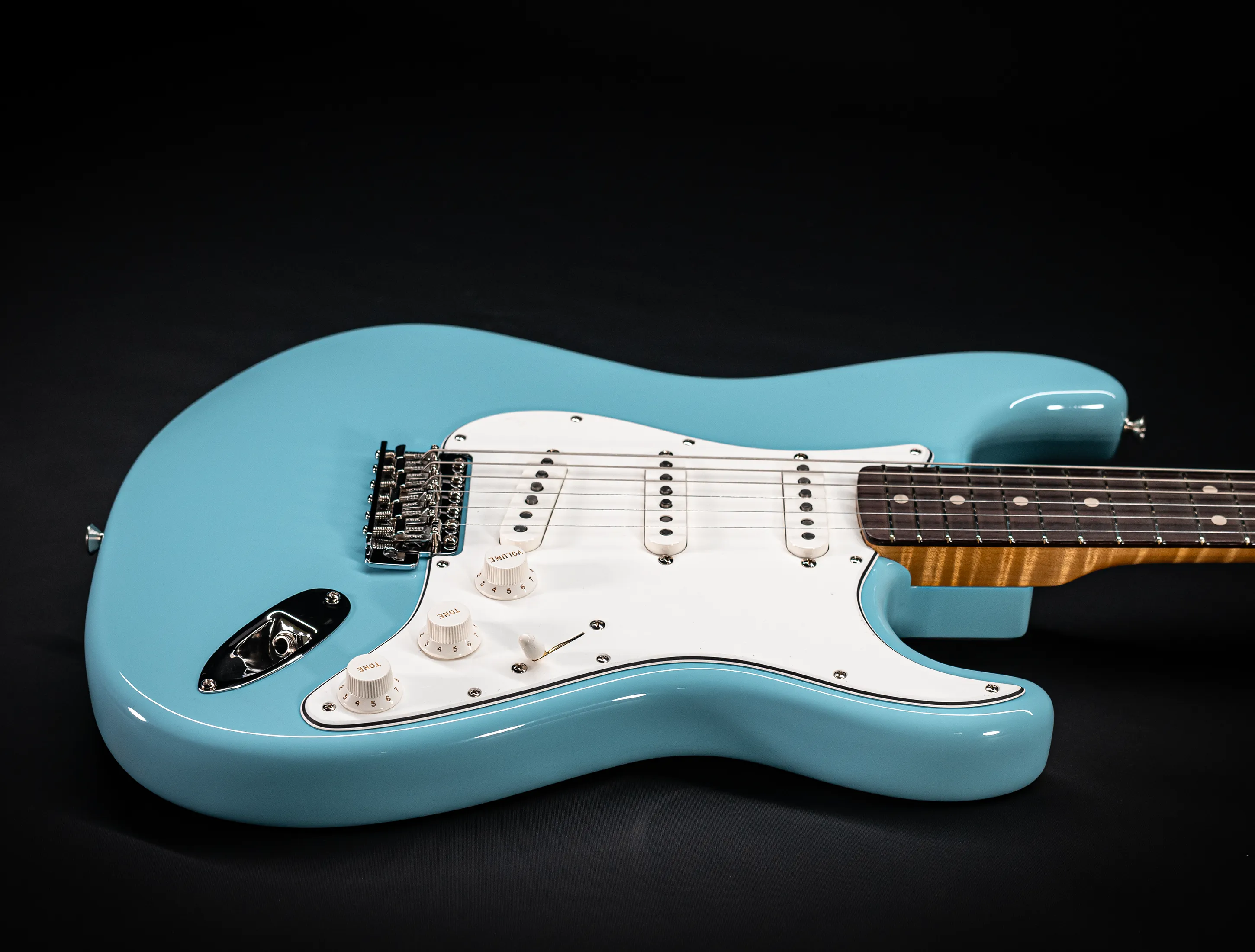 Fender MBD 1963 Stratocaster Prestige NOS flame Neck - Daphne Blue