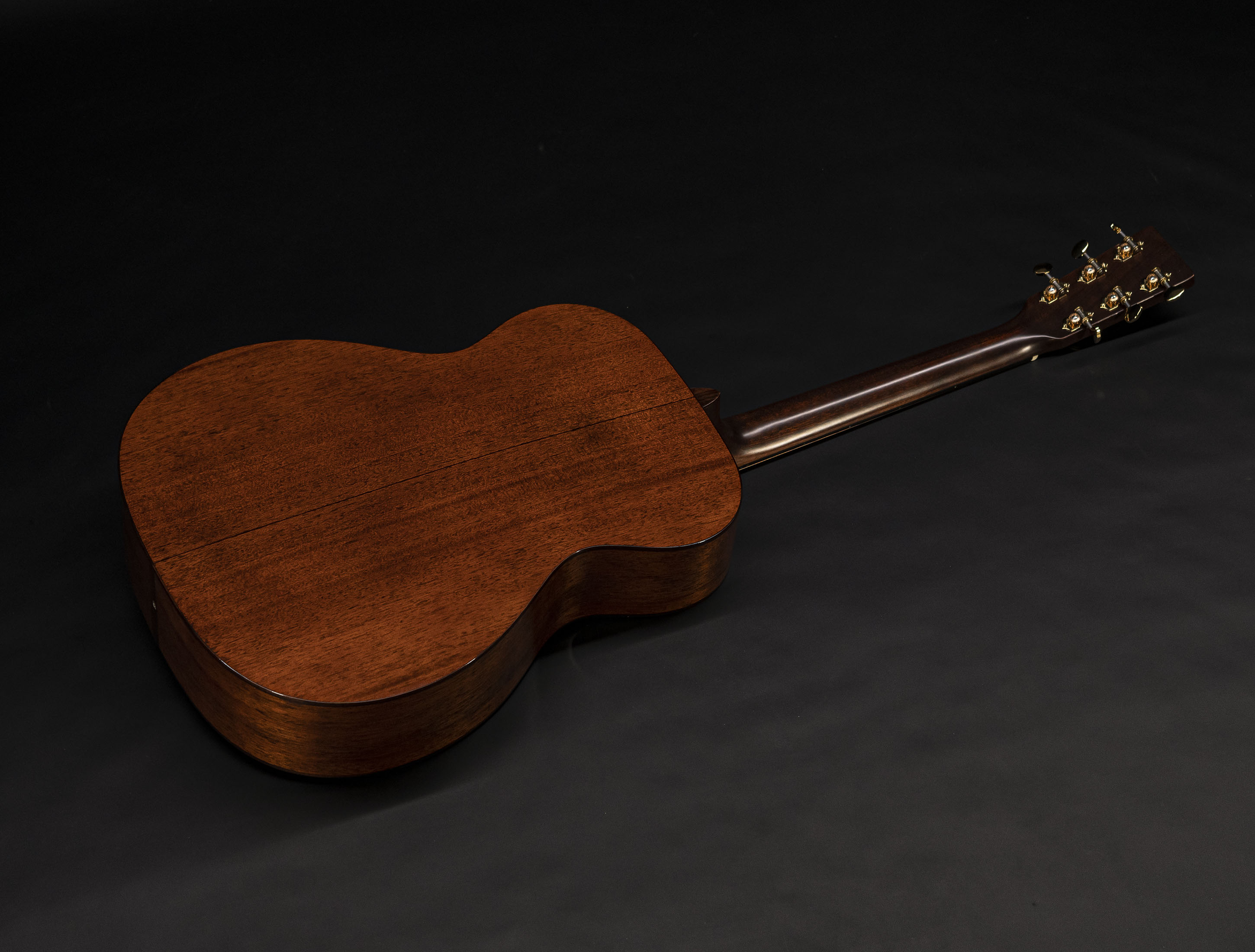 Show gallery (23 images) a112964-martin-000-18-modern-deluxe