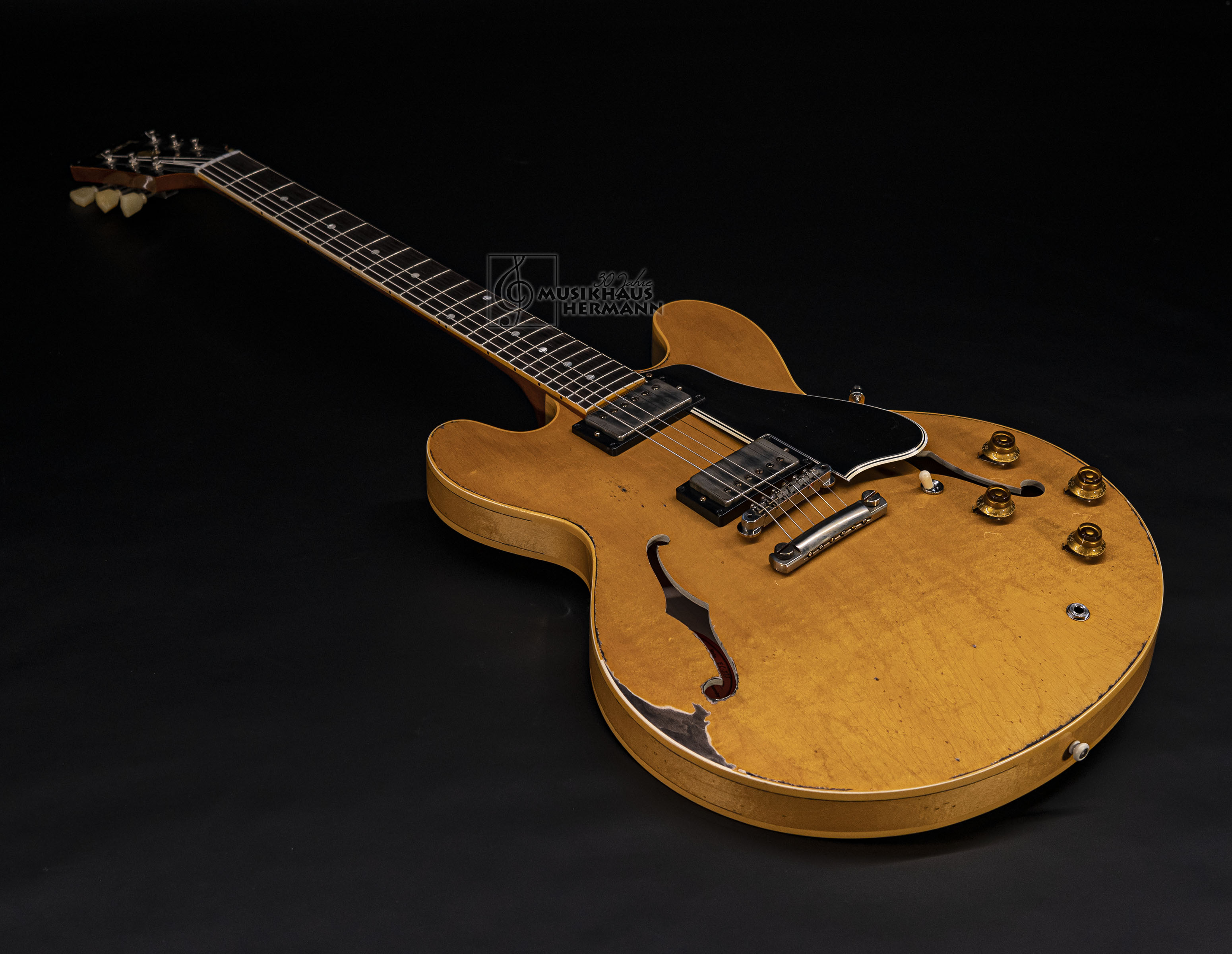 Show gallery (25 images) a10-3360-gibson-1959-es-335-vintage-natural-ultra-heavy-aged