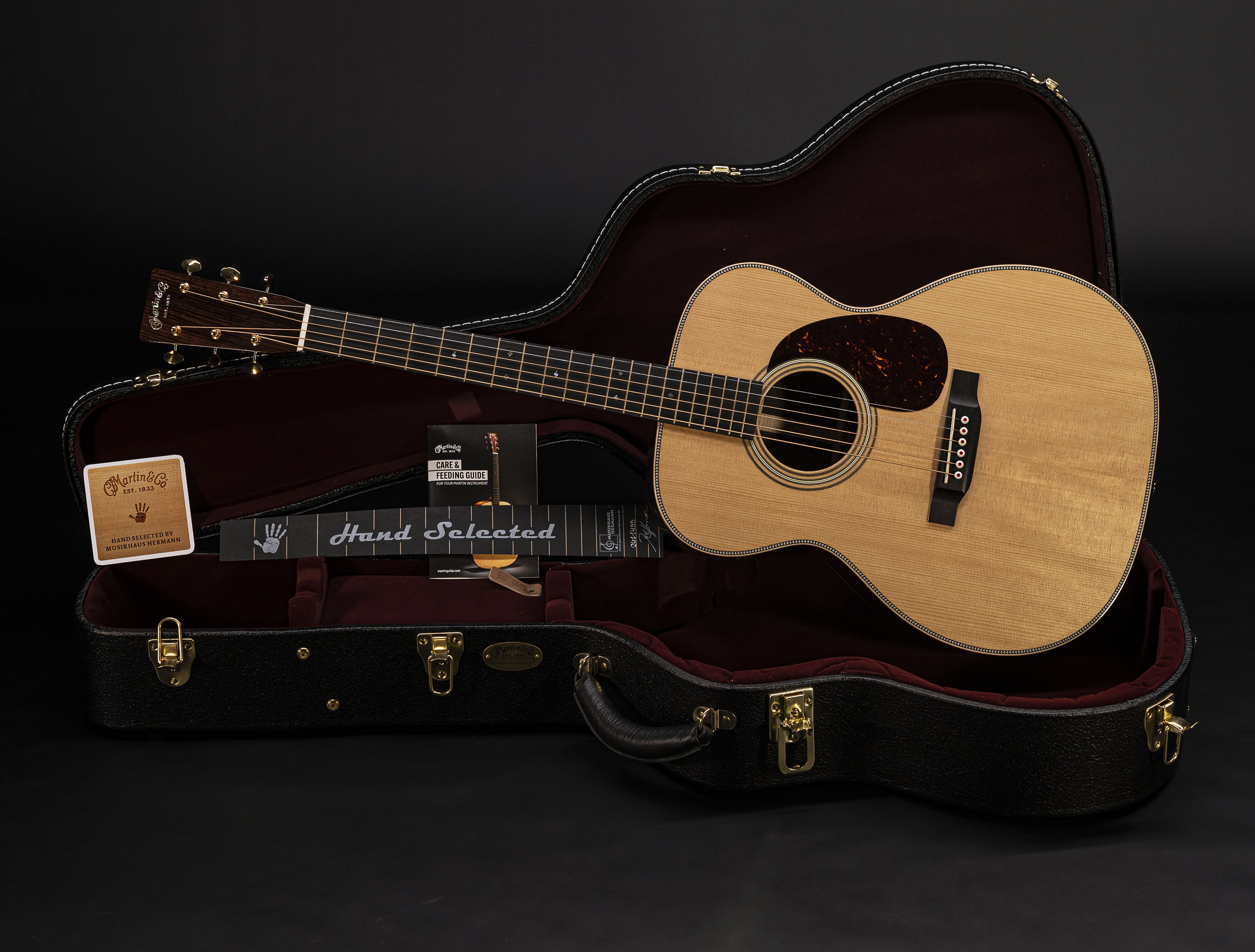 Martin 000-28E Modern Deluxe mit Tonabnehmer Martin 000-28E Modern Deluxe mit Tonabnehmer