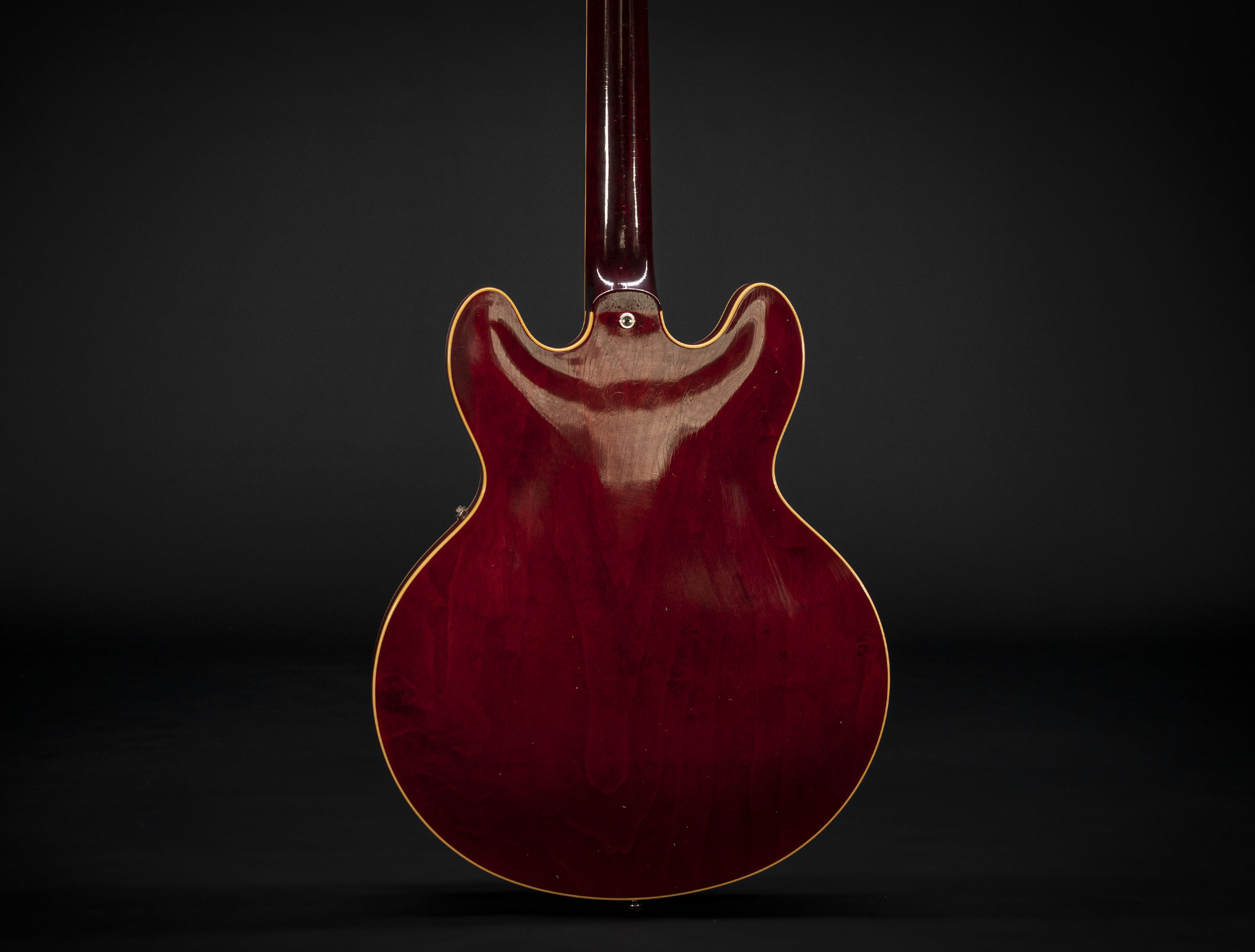 a134670_Gibson-ES-335-1964-Murphy-Lab-Ultra-Light-Aged-Sixties-Cherry a134670 gibson-es-335-1964-murphy-lab-ultra-light-aged-sixties-cherry