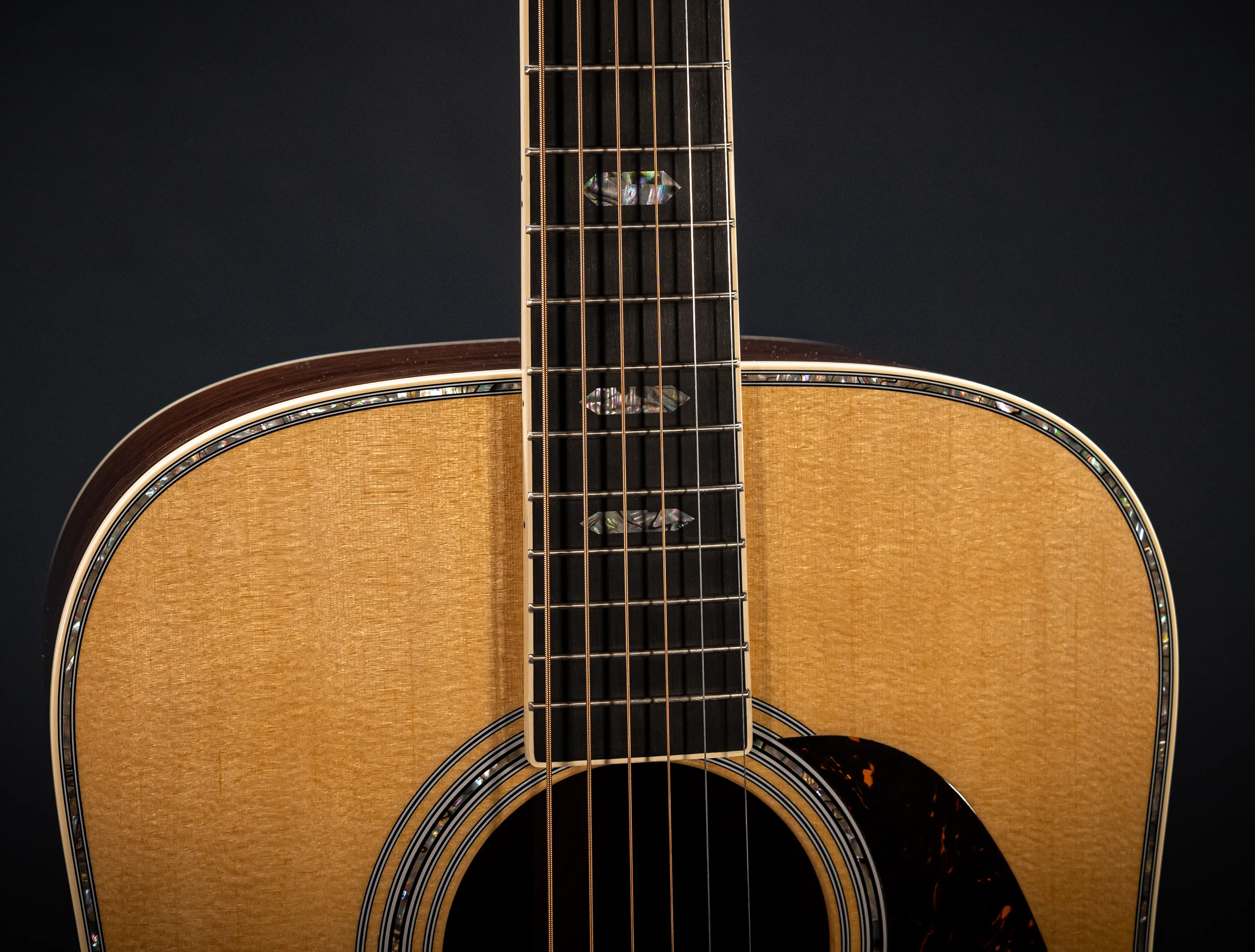 Galerie anzeigen (28 Bilder) a164044 Martin D-41 (Reimagined)