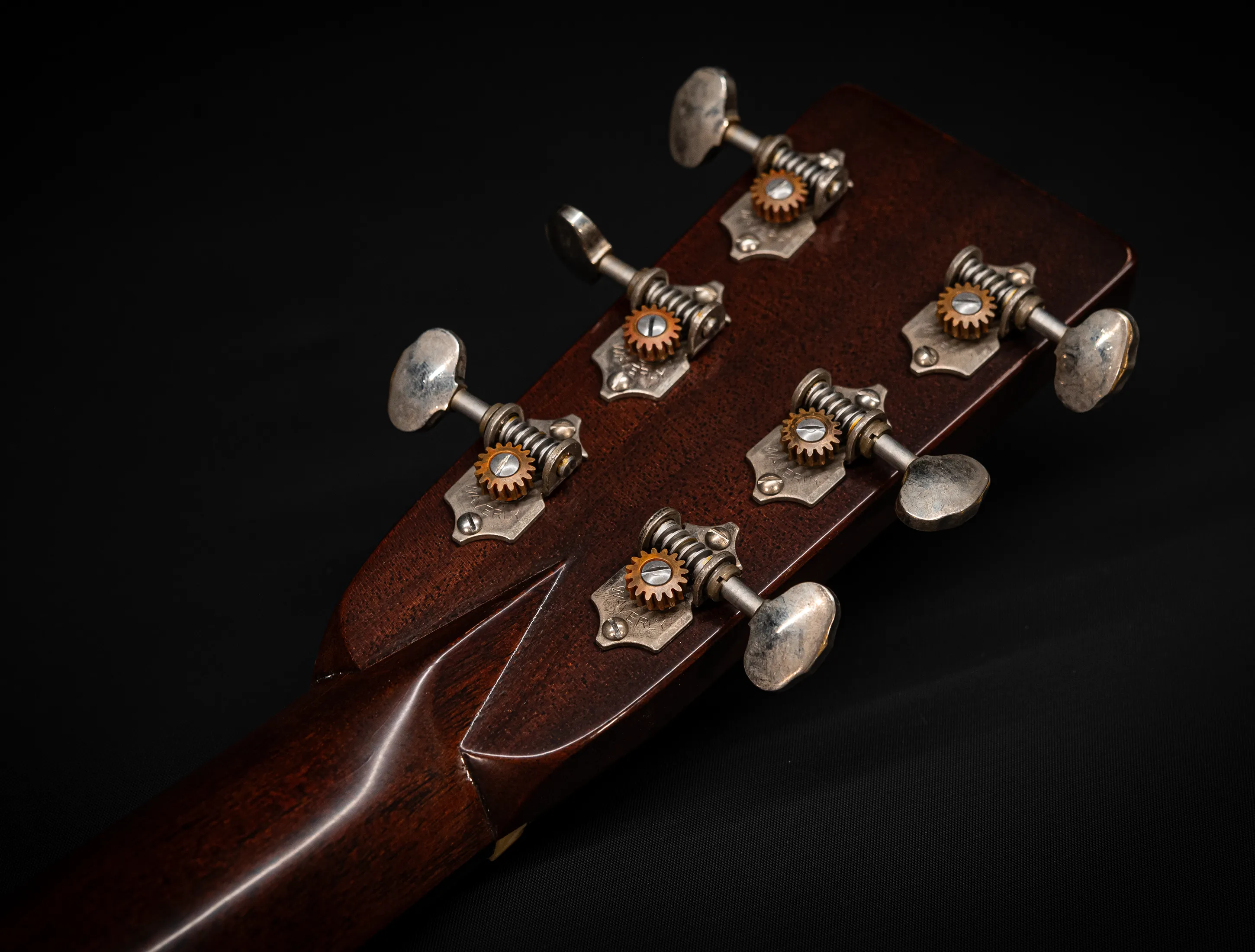 Galerie anzeigen (30 Bilder) a161438 Martin Custom Shop D-28 Authentic 1937 - Stage 1 Aging