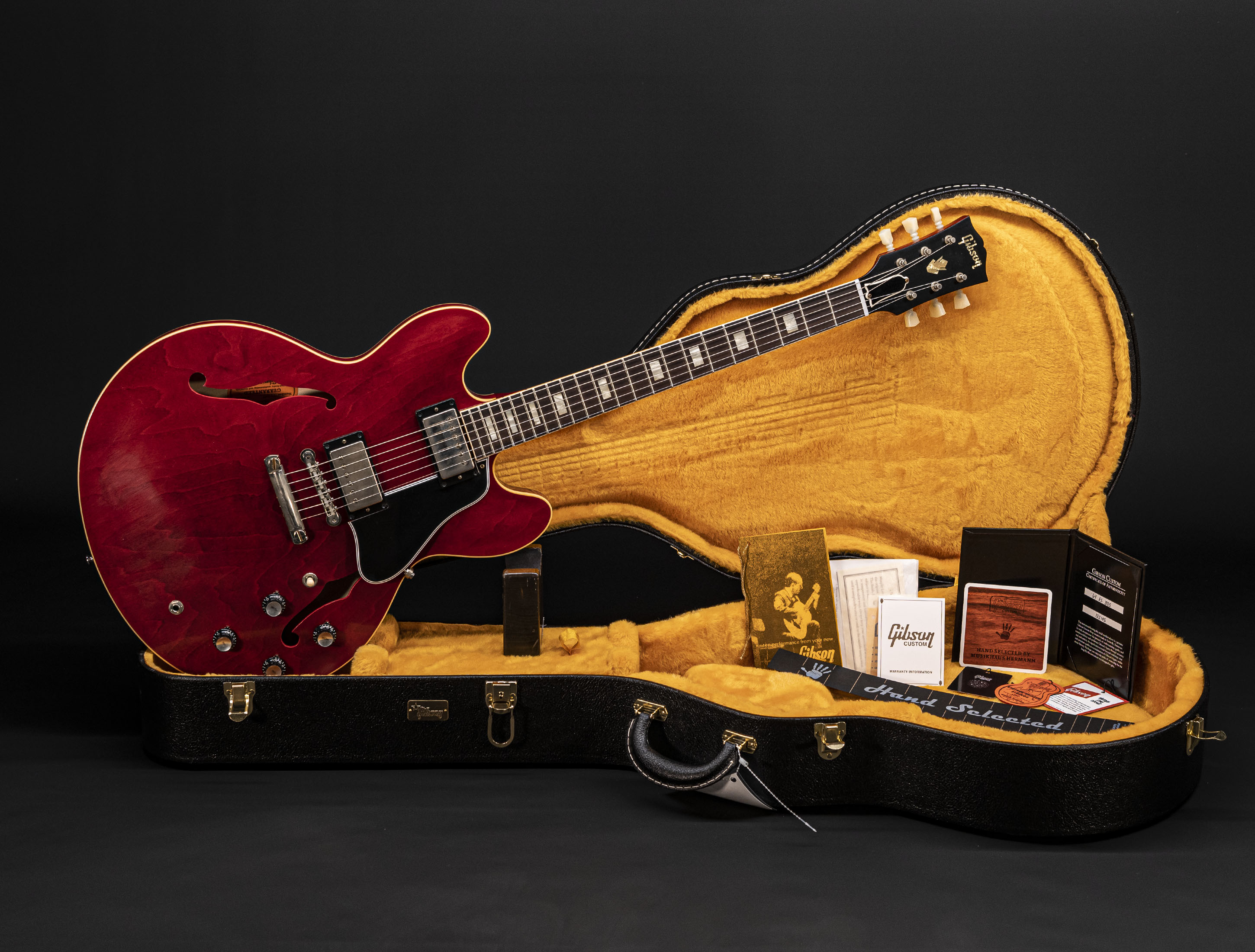 a128311_Gibson-ES-335-1964-Custom-Shop-Historic-Reissue-VOS-Sixties-Cherry a128311 gibson-es-335-1964-custom-shop-historic-reissue-vos-sixties-cherry
